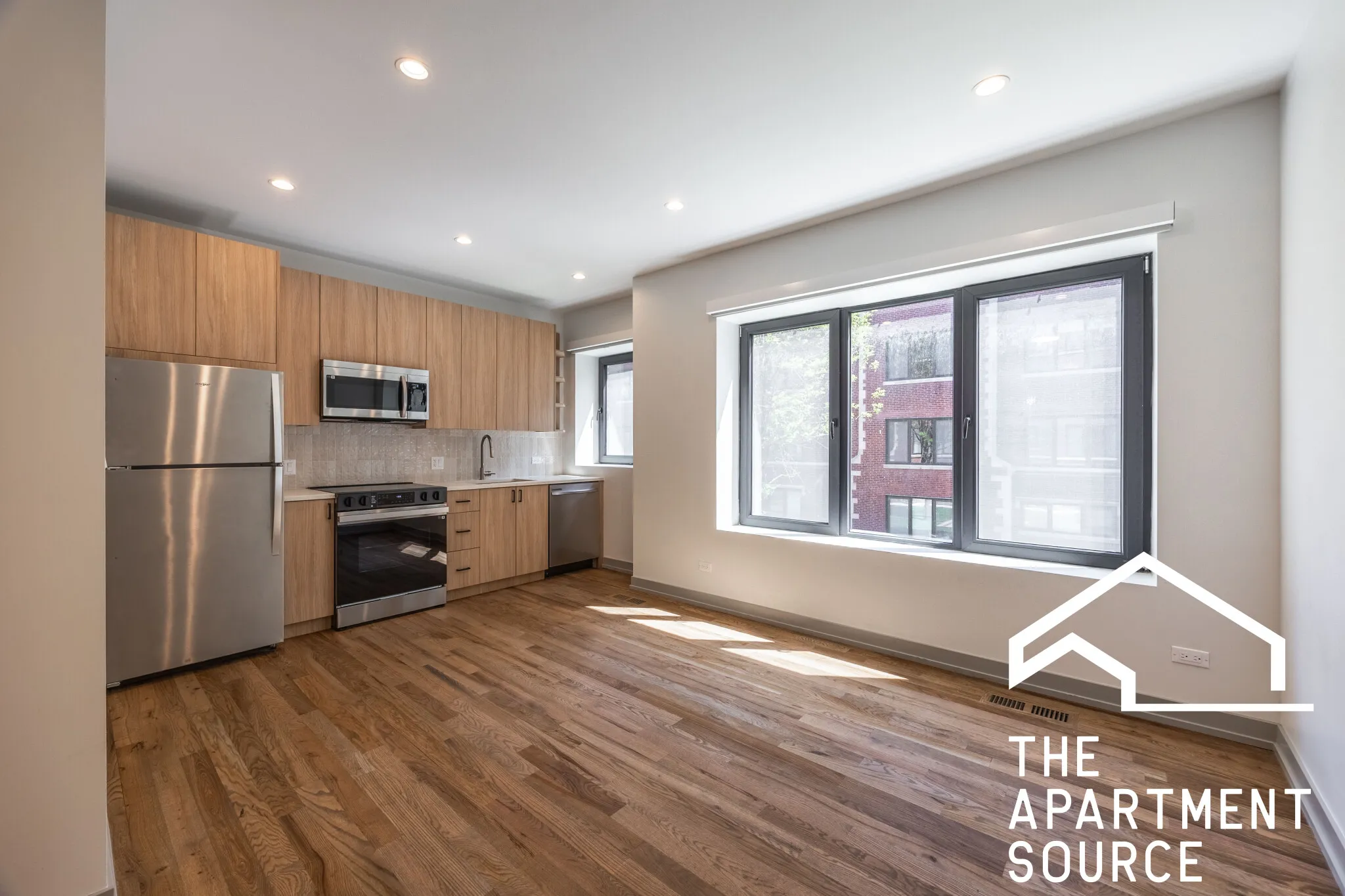 1329 W Estes Ave 60626 60626-unit#1C-Chicago-IL