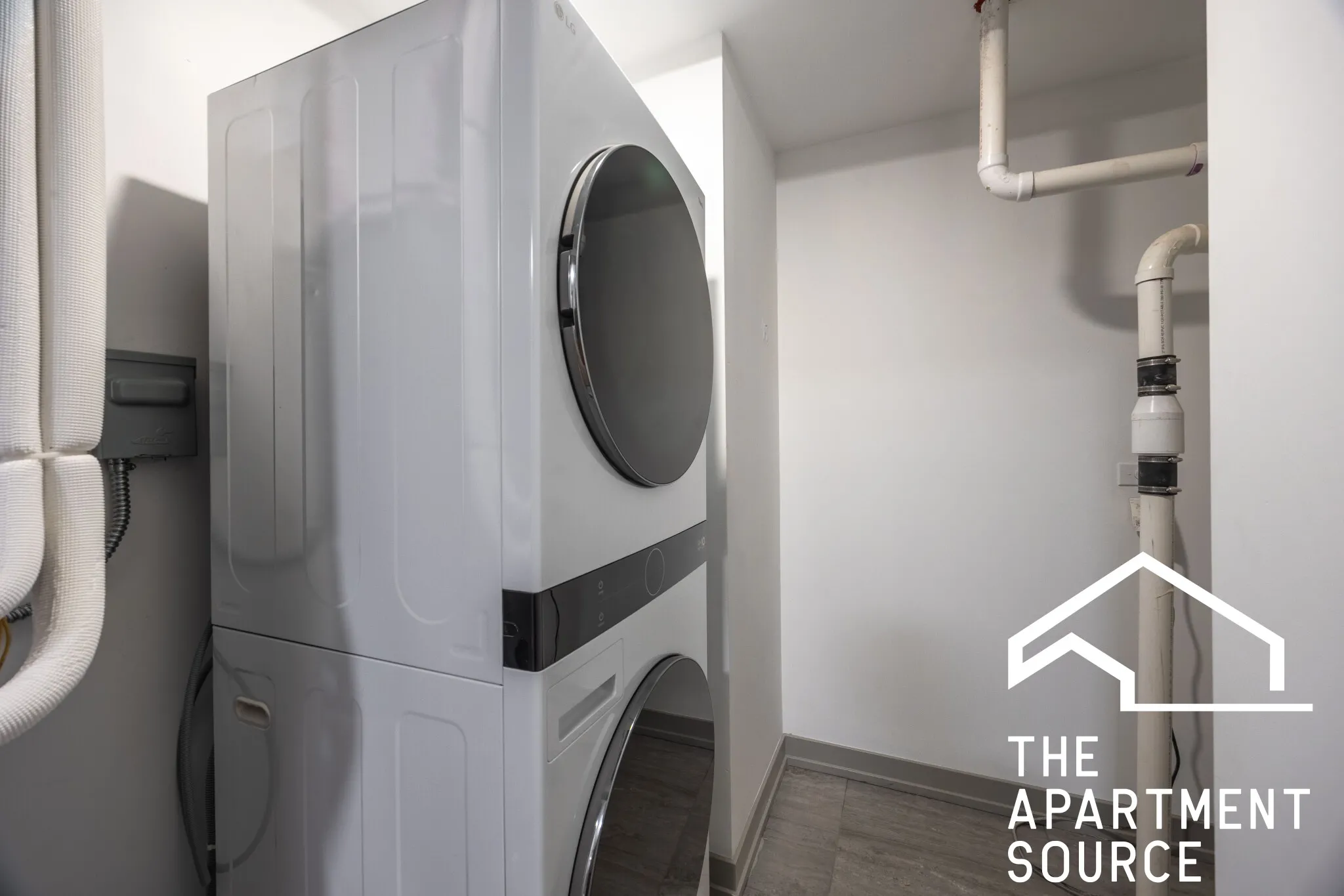 1329 W Estes Ave   60626 60626-unit#1C-Chicago-IL