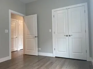 1347 W 47th St   60609 60609-unit#2E-Chicago-IL