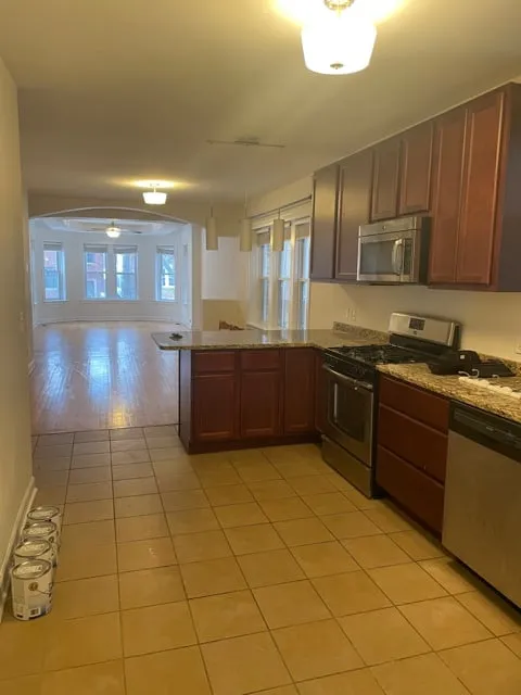 4244 N Mozart St   60618 60618-unit#2-Chicago-IL