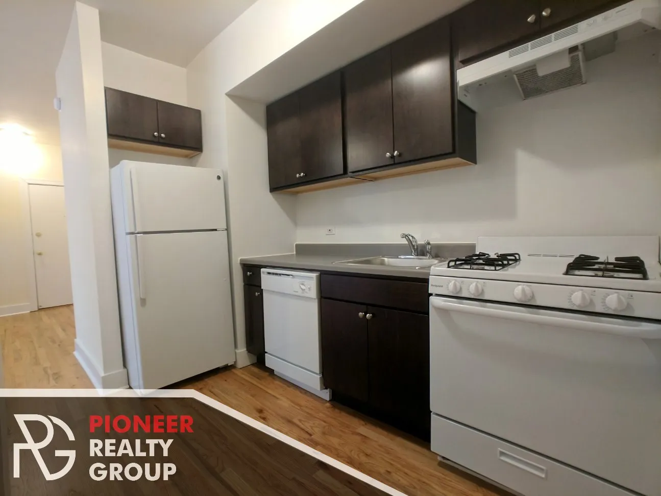 1532 N Kedzie Ave   60651 60651-unit#1F-Chicago-IL