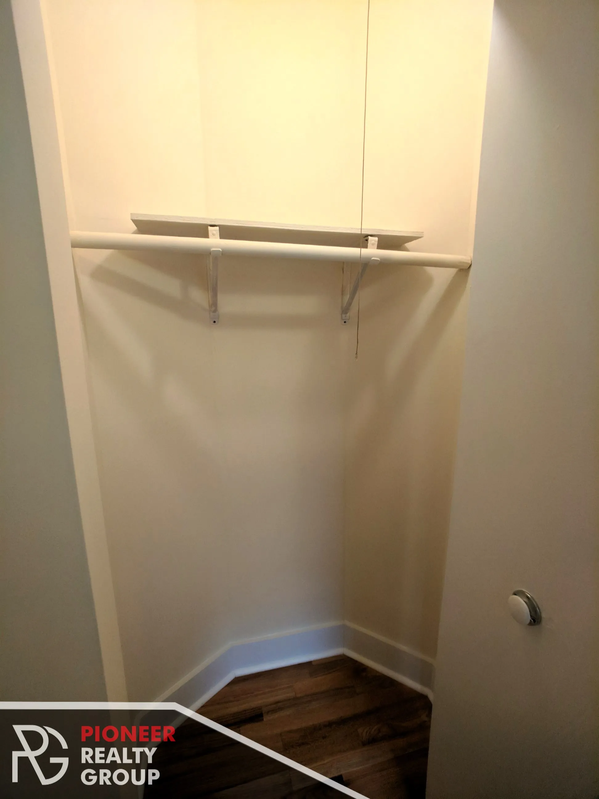 1532 N Kedzie Ave   60651 60651-unit#1F-Chicago-IL