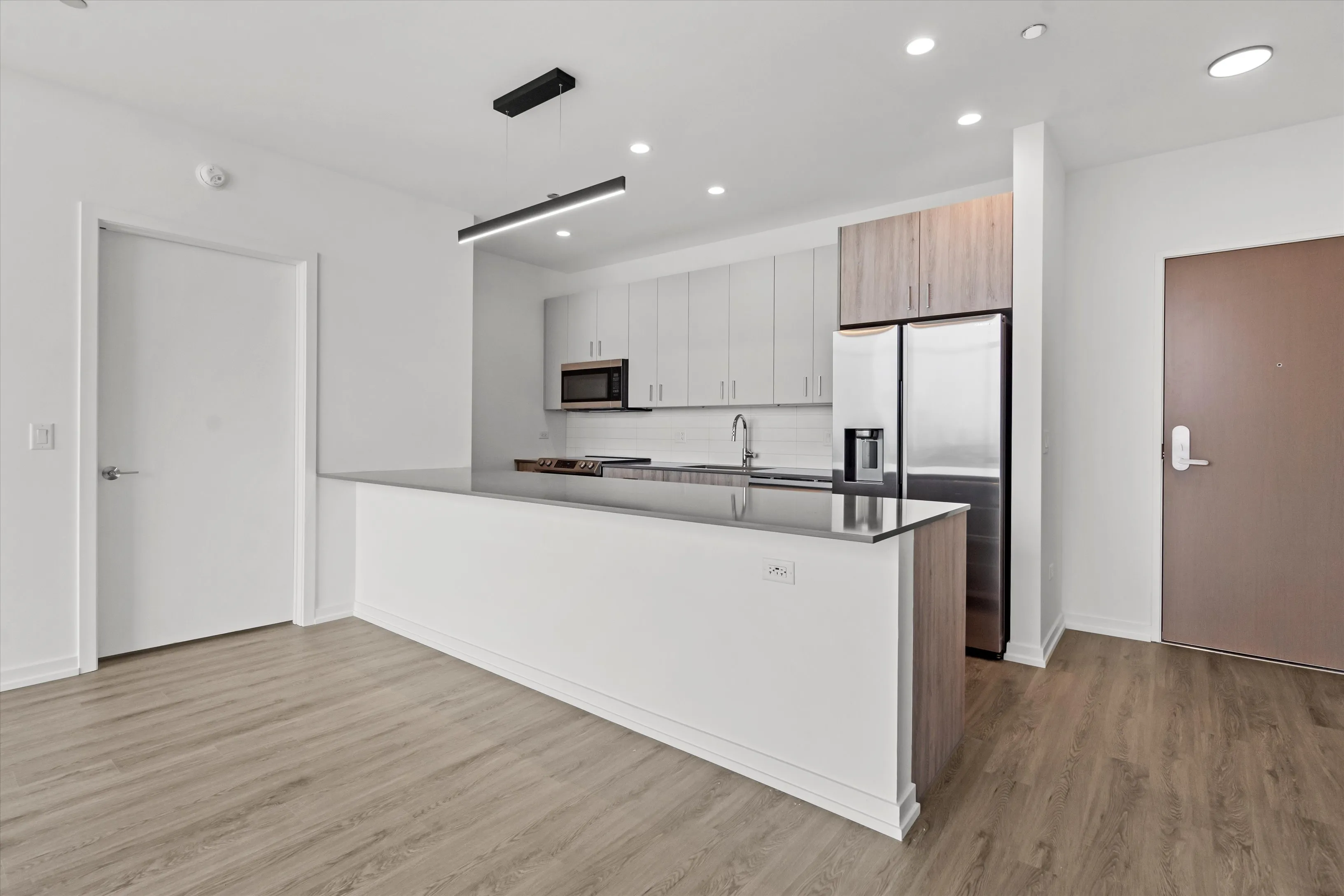 808 N CLEVELAND AVE 60610-The 808 Cleveland