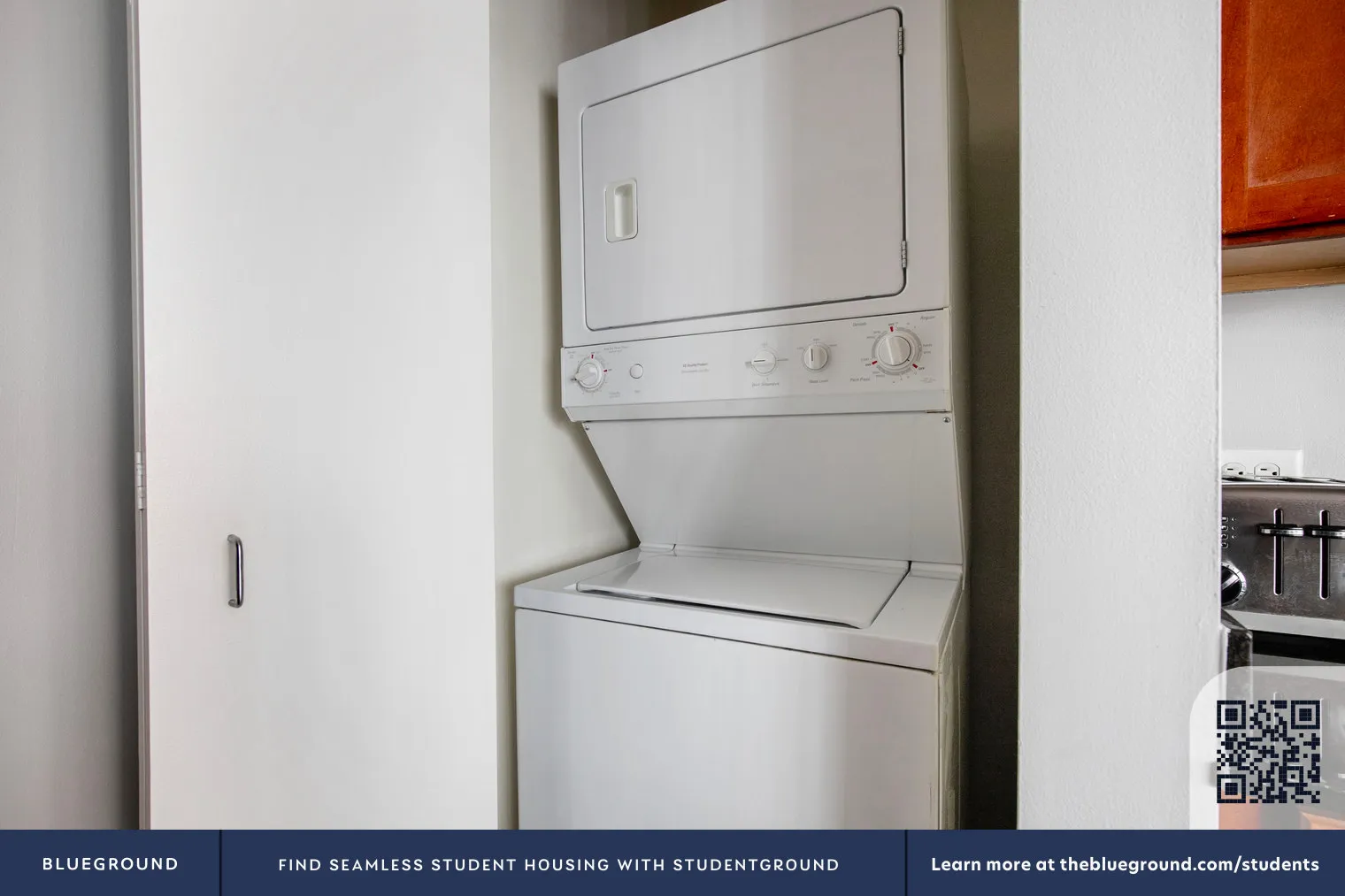 210 N Wells St   60601 60601-Lake & Wells Apartments-unit#ID1073-Chicago-IL