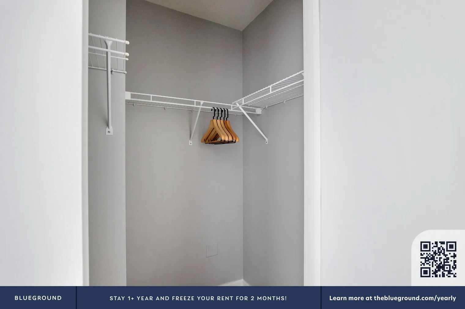 210 N Wells St   60601 60601-Lake & Wells Apartments-unit#ID1073-Chicago-IL