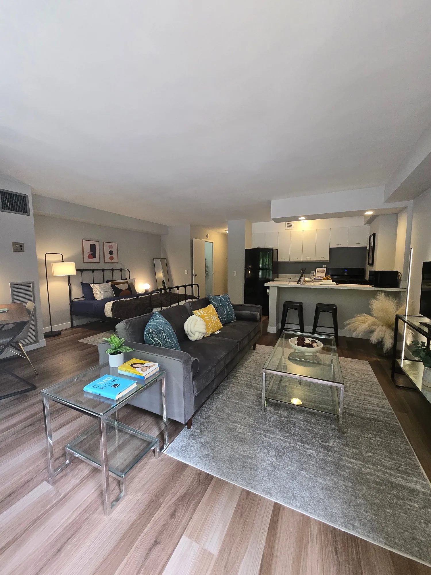 1360 N Lake Shore Dr 60610 60610-unit#301-Chicago-IL