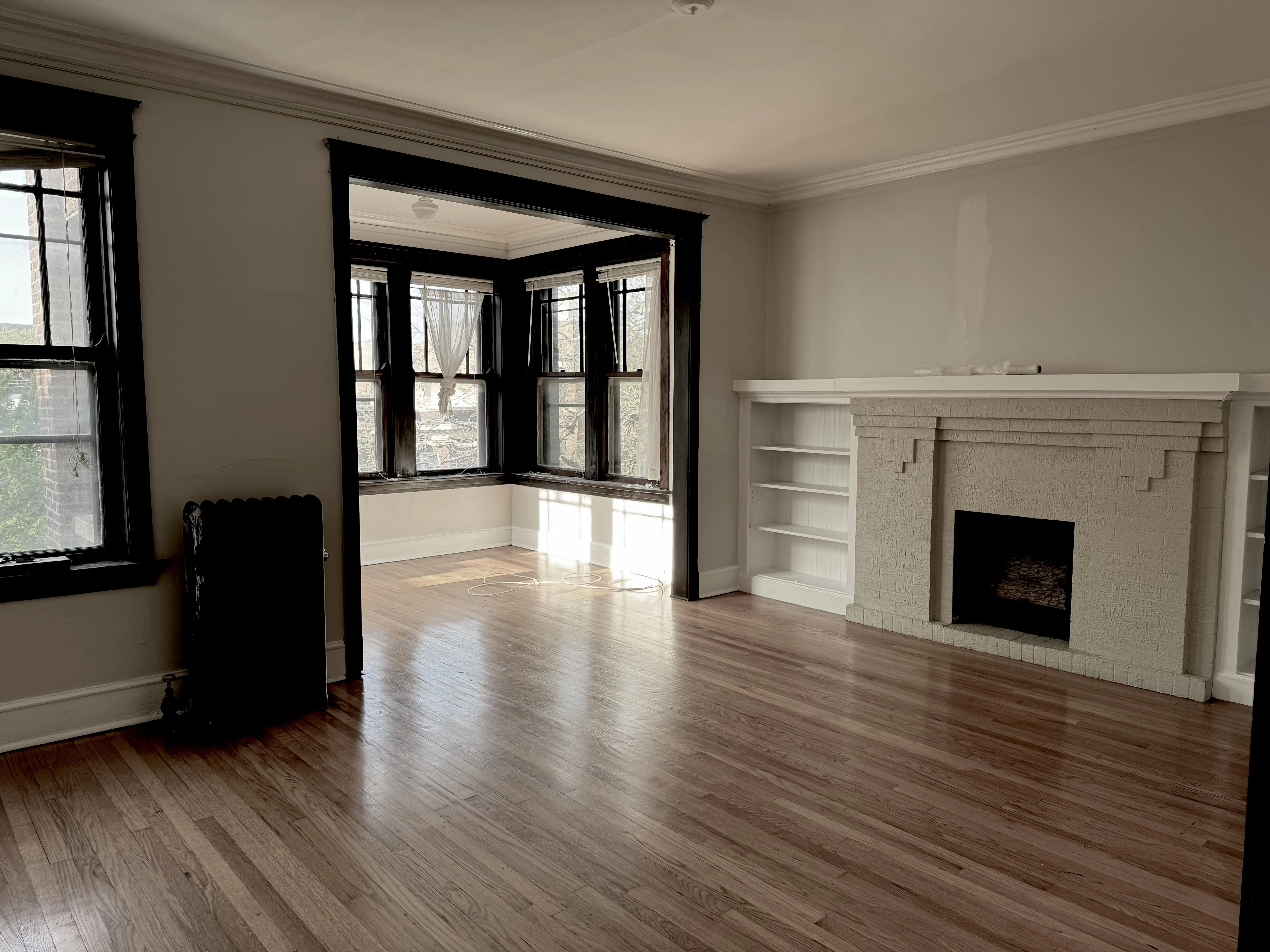 1506 W ROSEMONT AVE 60660-Rosemont Apartments-unit#2-E-Chicago-IL