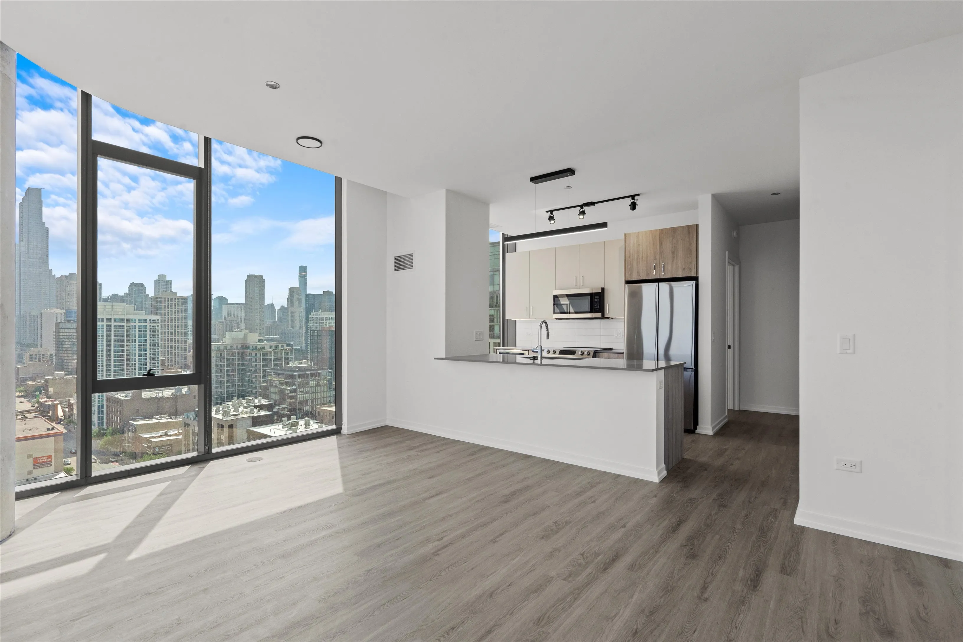 808 N CLEVELAND AVE 60610-The 808 Cleveland