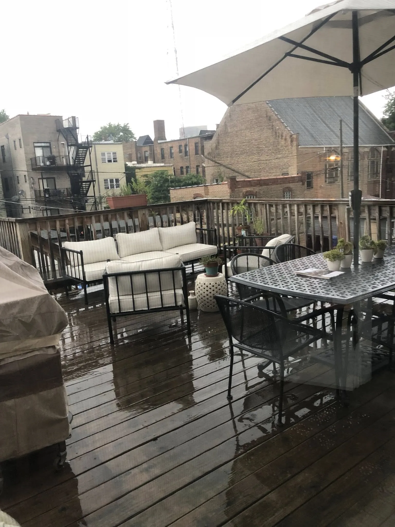 2854 W Dickens Ave   60647 60647-2854 W Dickens #2-unit#2-Chicago-IL