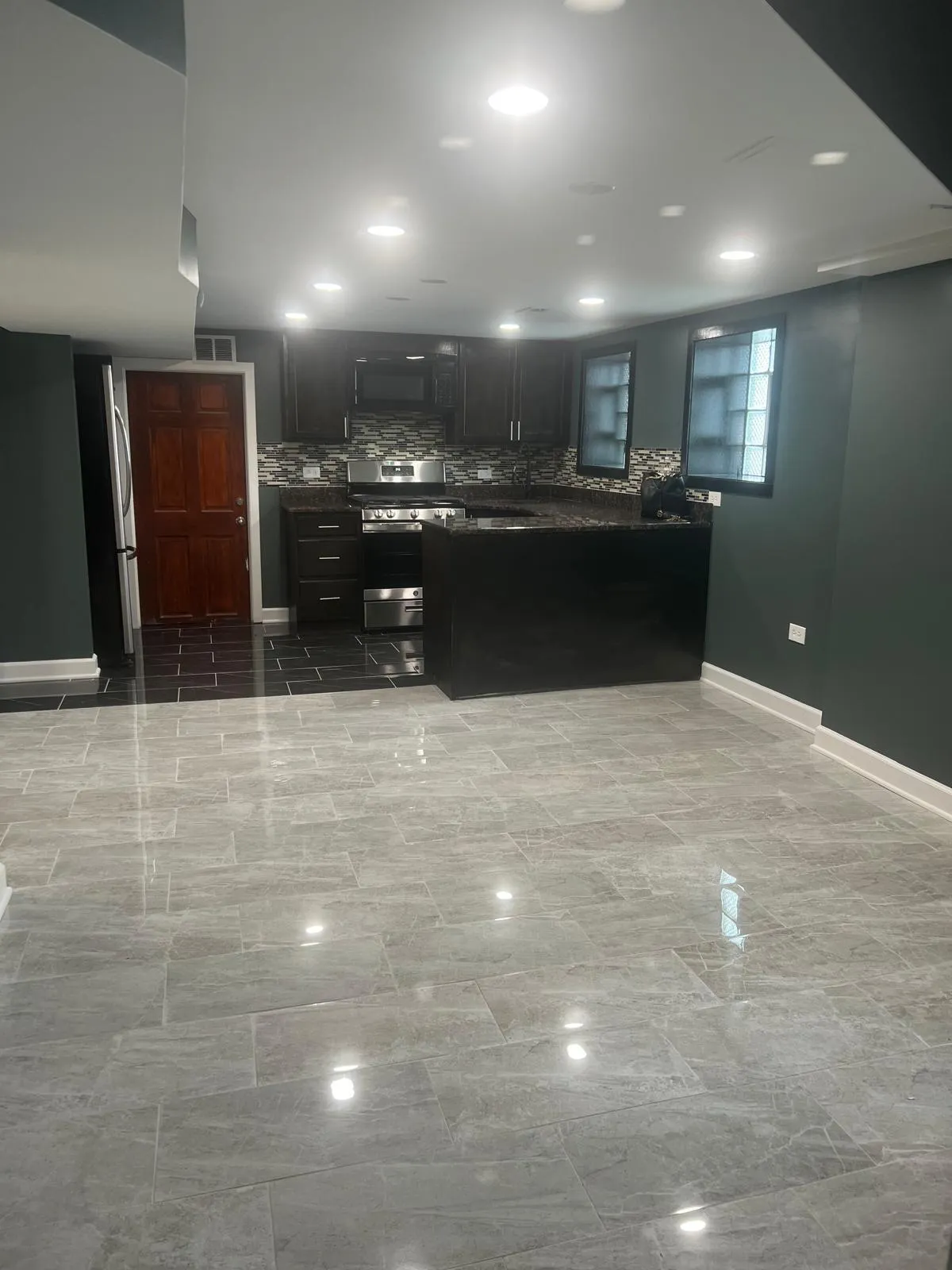 6164 N Hamilton Ave   60659 60659-Chicago-IL