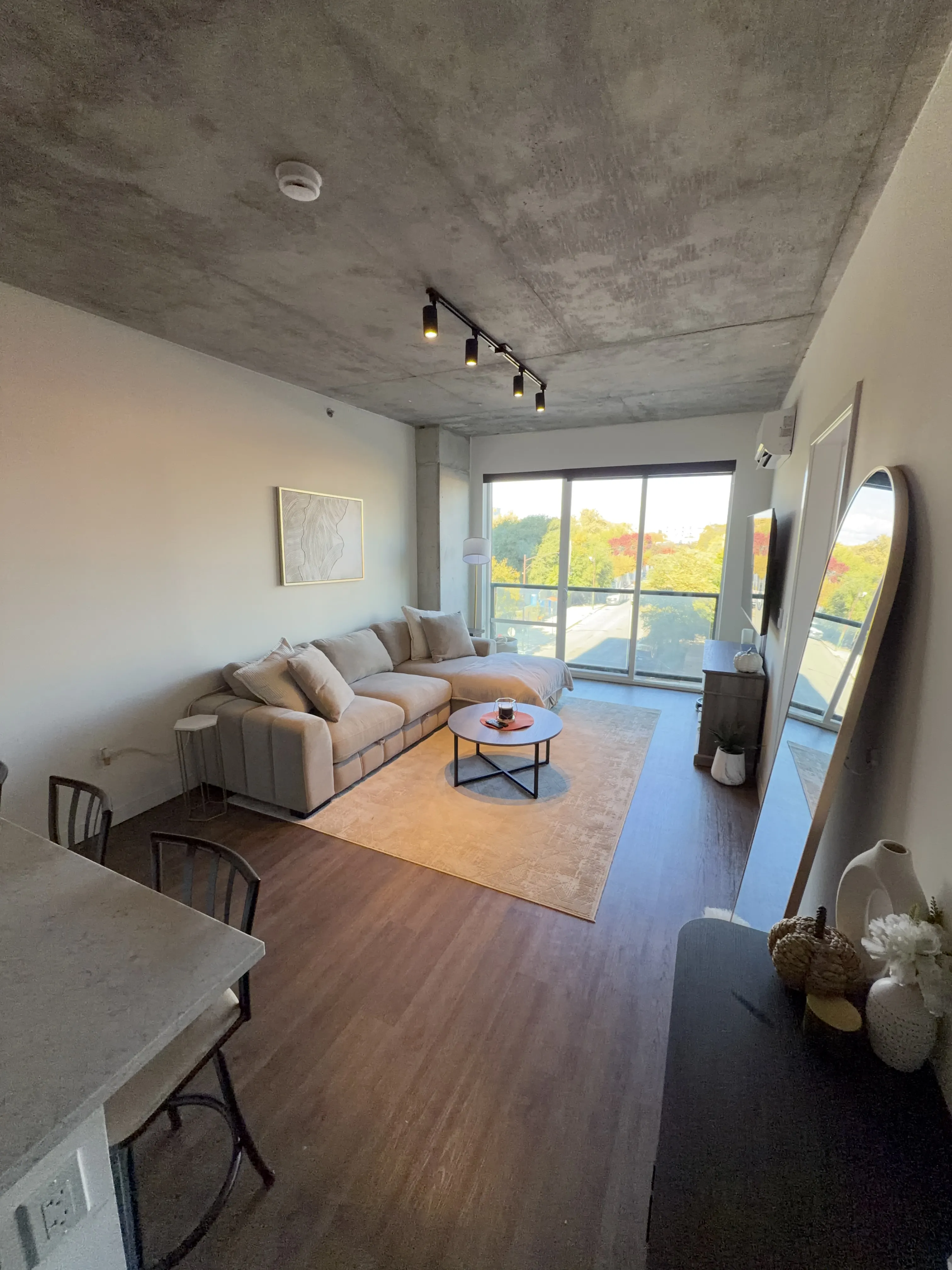 751 N Hudson Ave 60654 60654-Hugo-unit#310-Chicago-IL
