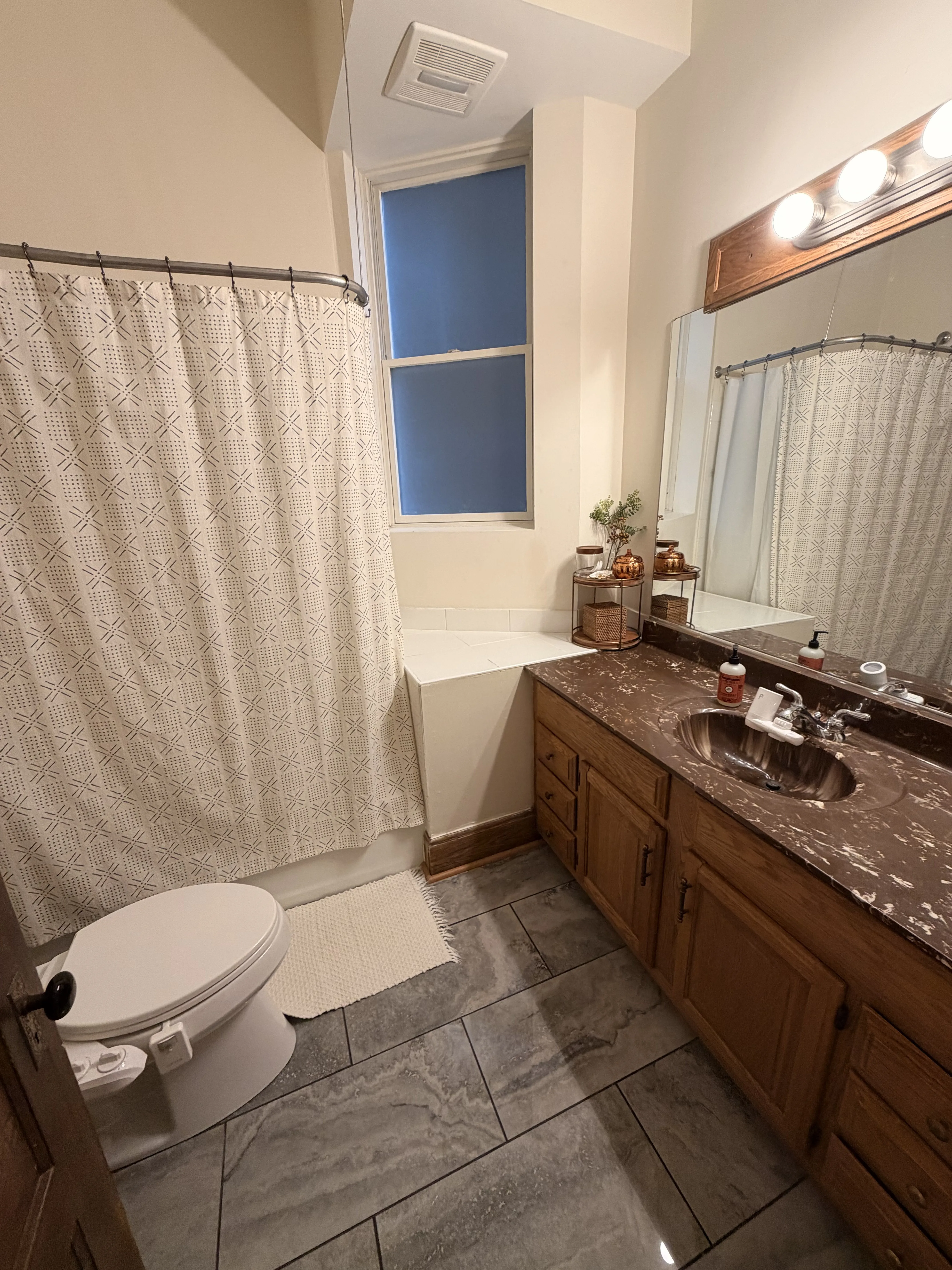 1037 N Damen 60622-unit#1-Chicago-IL