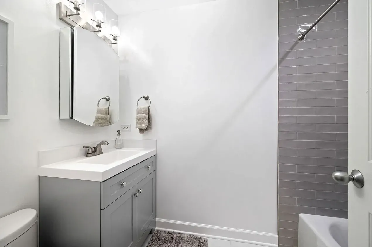 817 W Superior St 60642 60642-unit#2-Chicago-IL