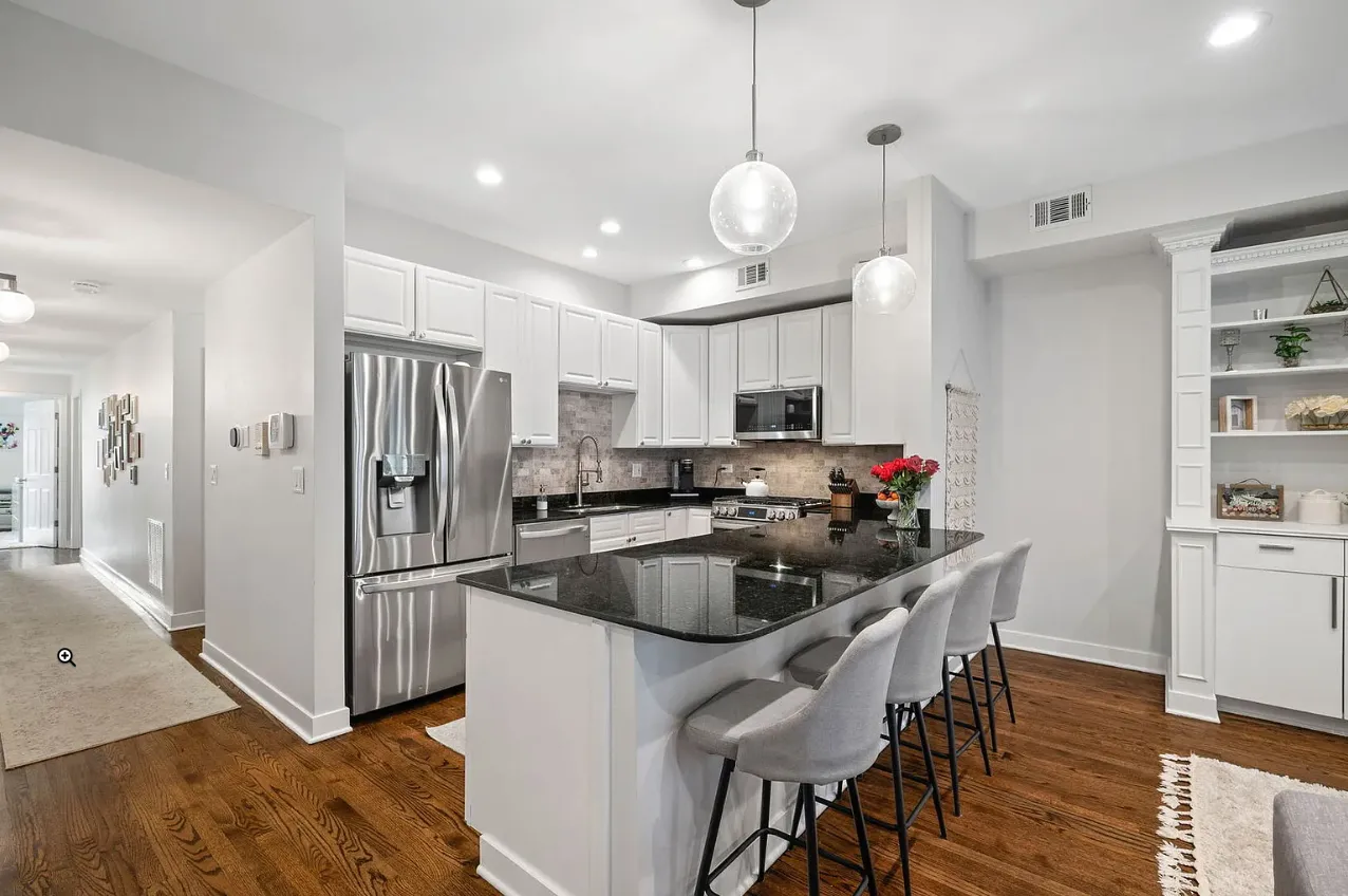 817 W Superior St 60642 60642-unit#2-Chicago-IL