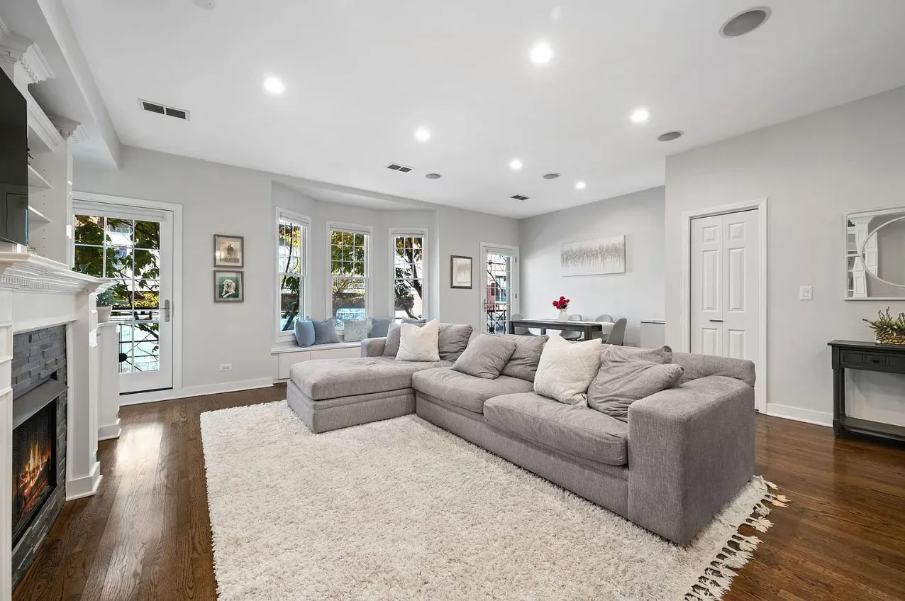 817 W Superior St 60642 60642-unit#2-Chicago-IL