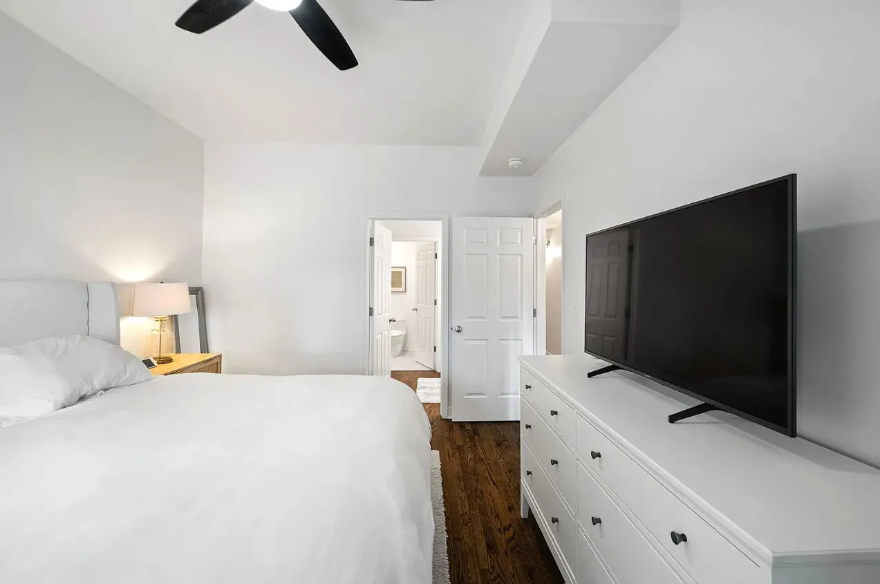 817 W Superior St 60642 60642-unit#2-Chicago-IL