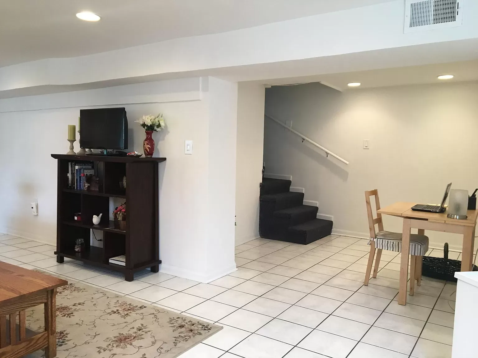 4200 N Damen Ave   60618 60618-4200 Damen-unit#G-Chicago-IL