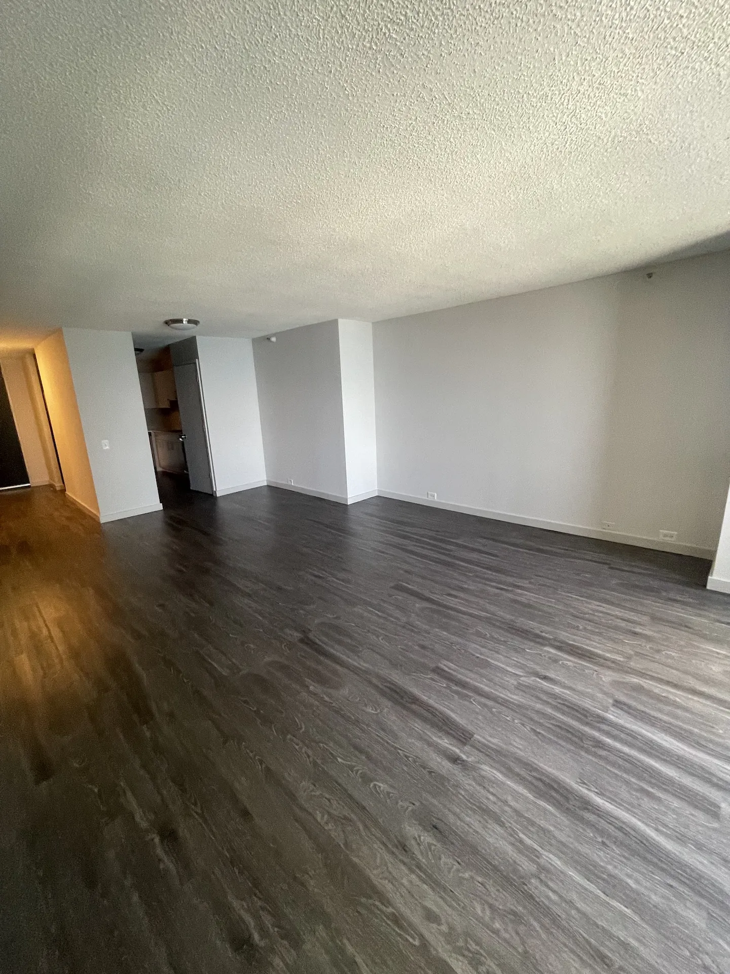 175 N Harbor Dr   60601 60601-unit#3302-Chicago-IL
