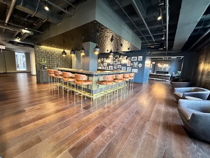 150 N Ashland Ave   60607 60607-unit#514-Chicago-IL