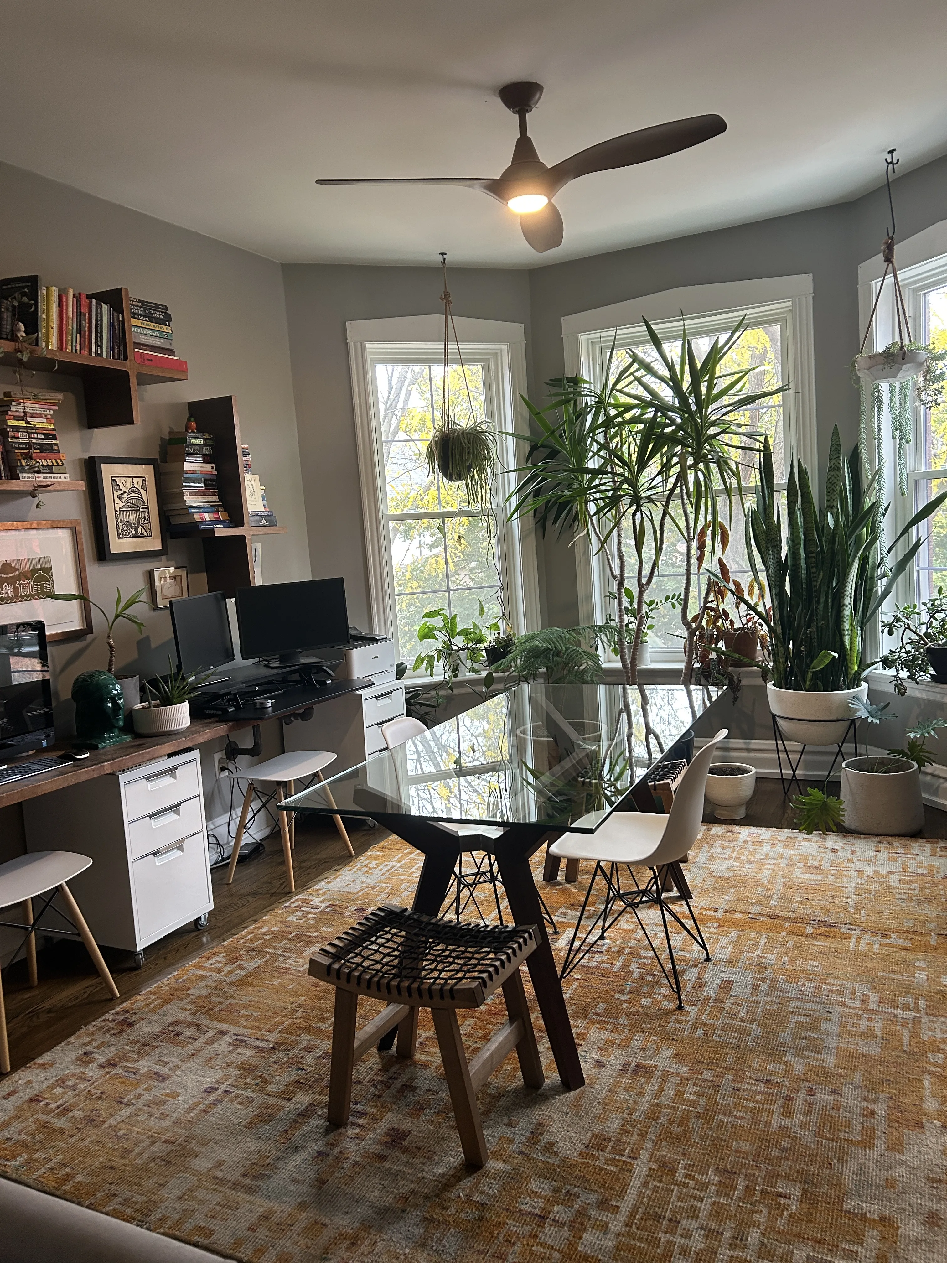 2854 W Dickens Ave   60647 60647-2854 W Dickens #2-unit#2-Chicago-IL