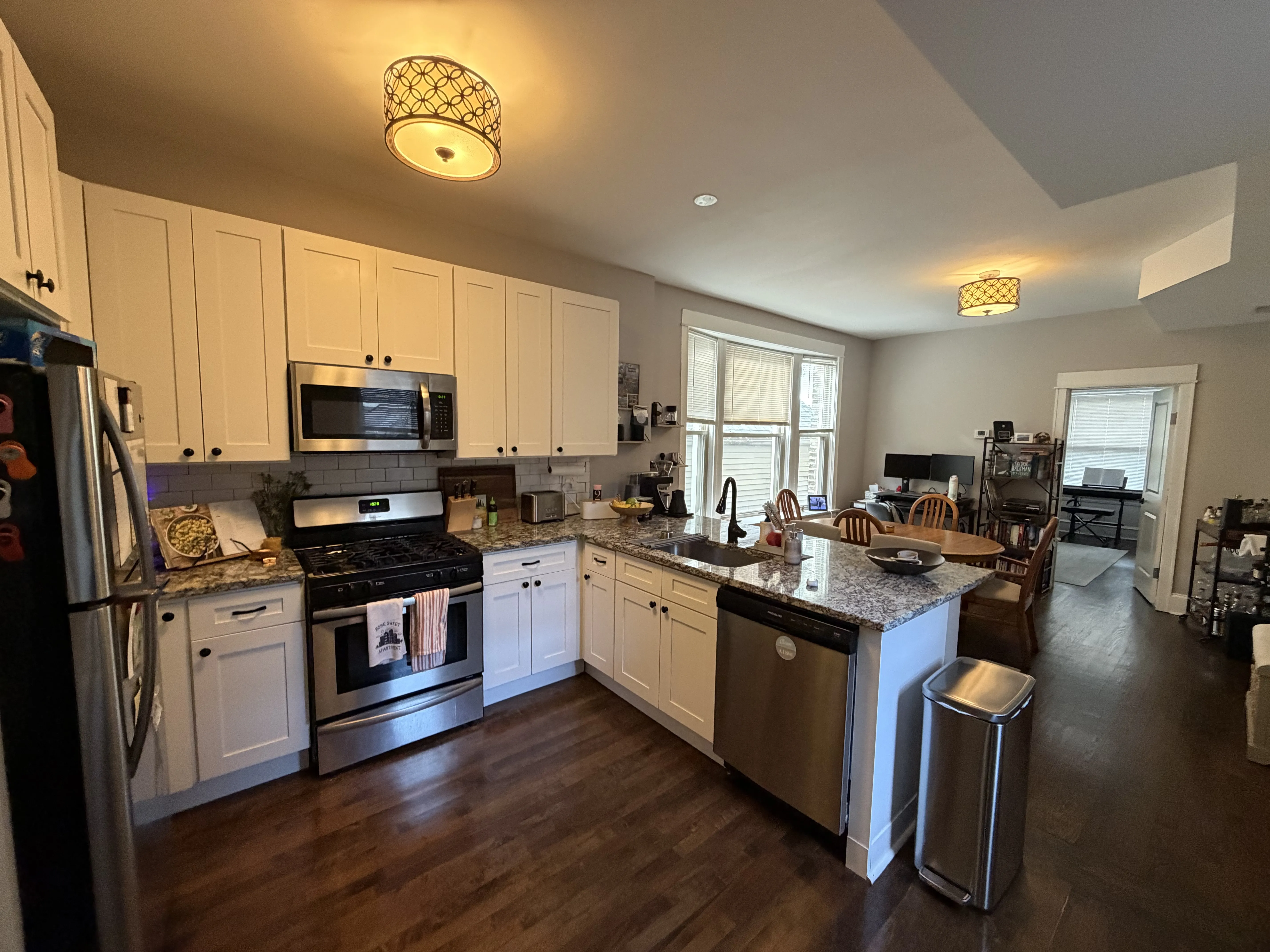 3437 N Paulina St   60657 60657-unit#2F-Chicago-IL