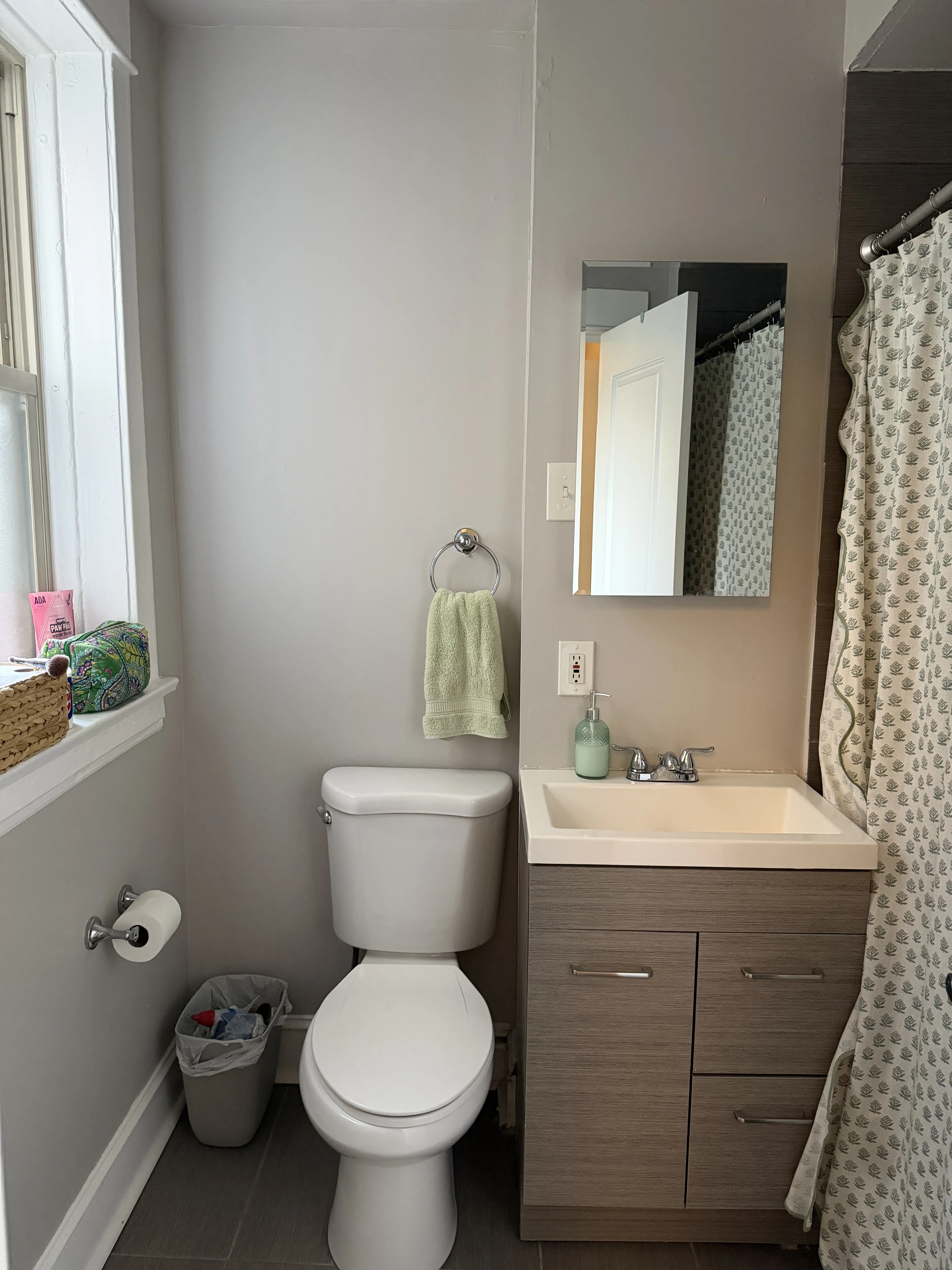 3437 N Paulina St   60657 60657-unit#2F-Chicago-IL