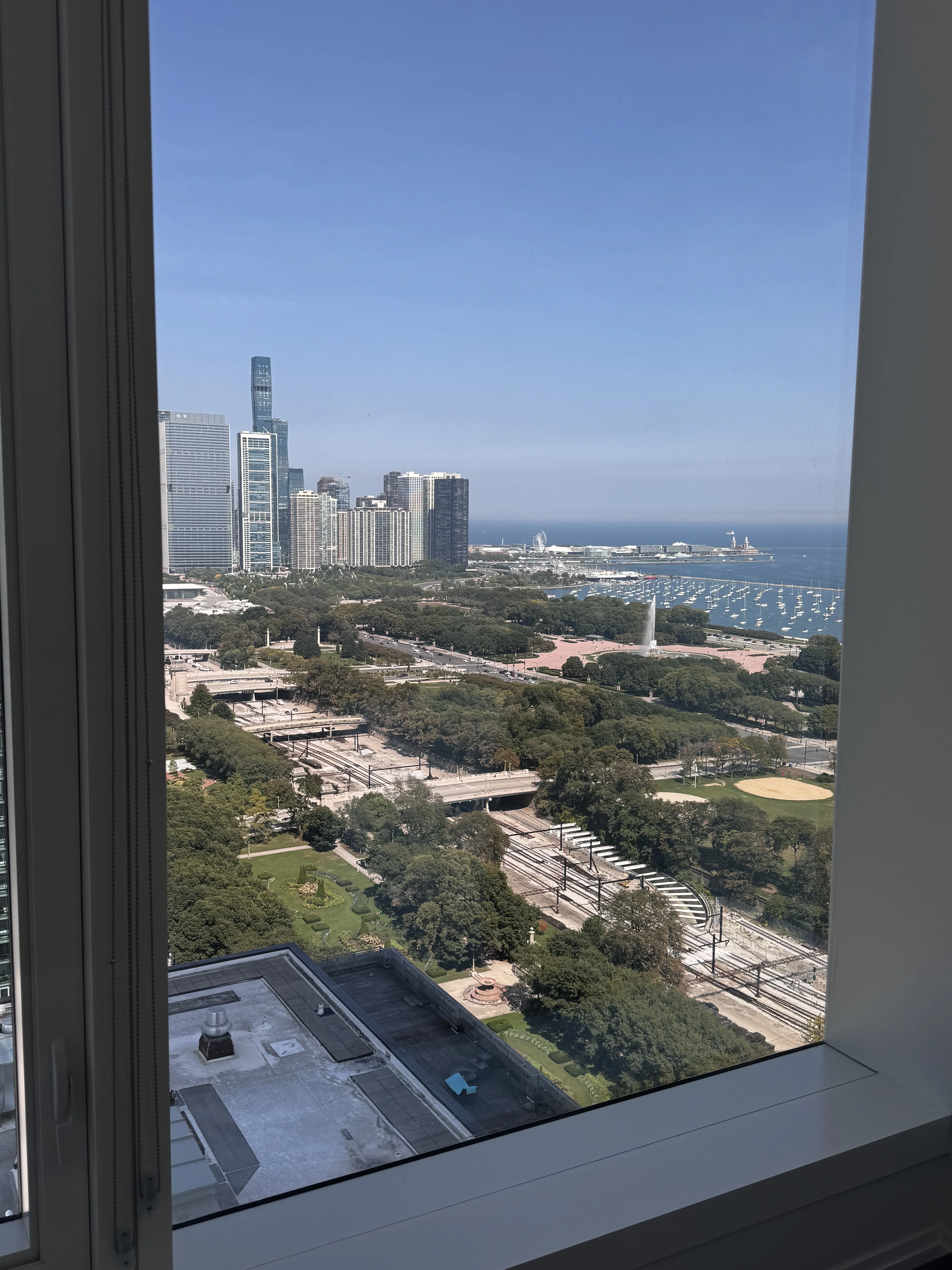 1000 S Michigan Ave   60605 60605-1000M-Chicago-IL