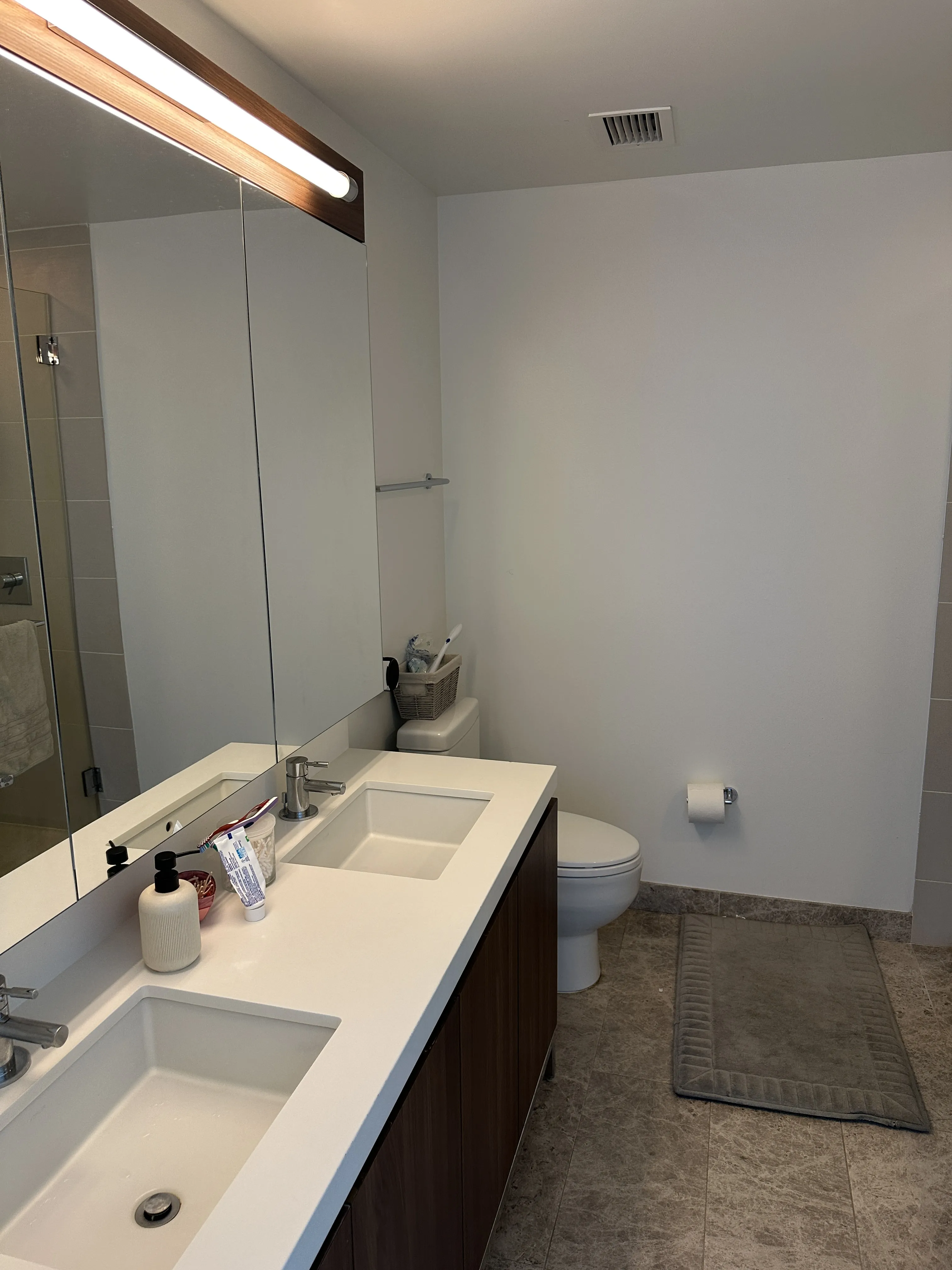111 W Wacker Dr   60601 60601-OneEleven-Chicago-IL