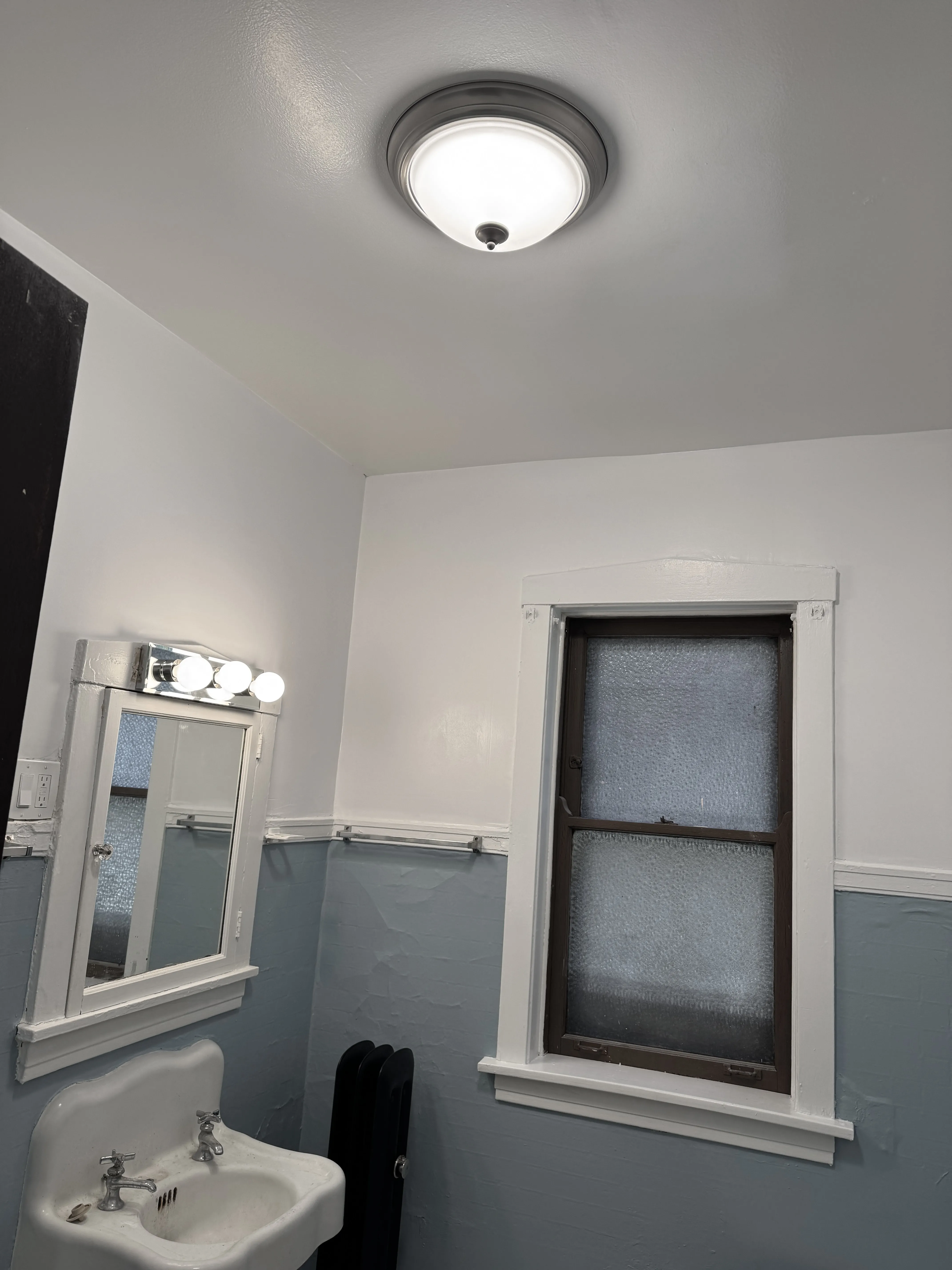 1506 W ROSEMONT AVE 60660-Rosemont Apartments-unit#2-E-Chicago-IL