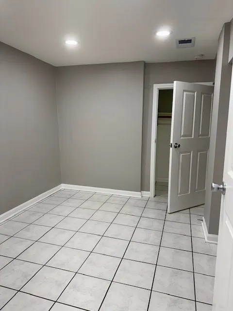 4200 N Damen Ave   60618 60618-4200 Damen-unit#G-Chicago-IL