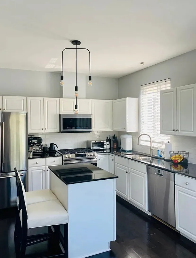 642 E Thornhill Ln 60074 60074-Palatine-IL