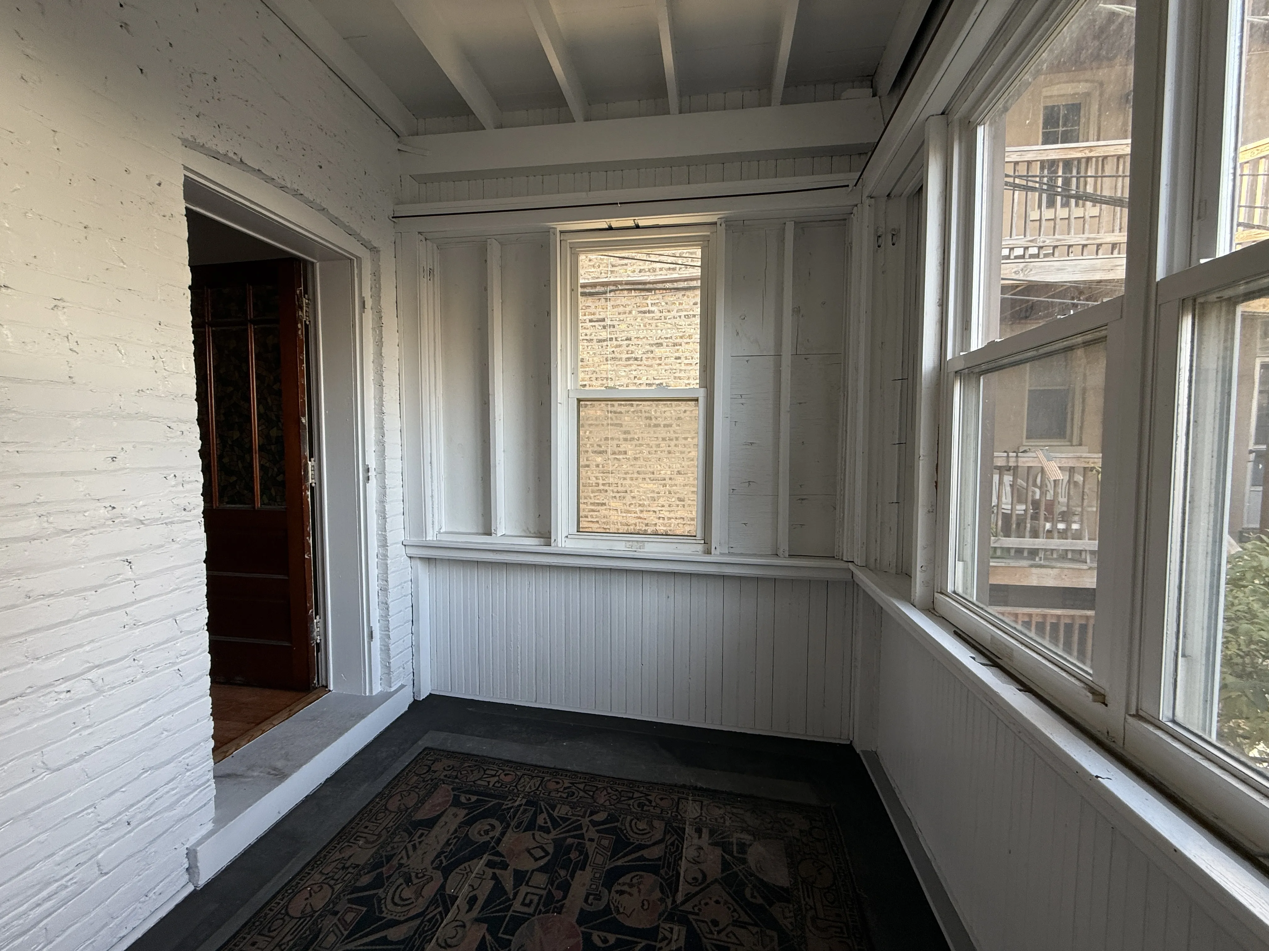 1506 W ROSEMONT AVE 60660-Rosemont Apartments-unit#2-E-Chicago-IL