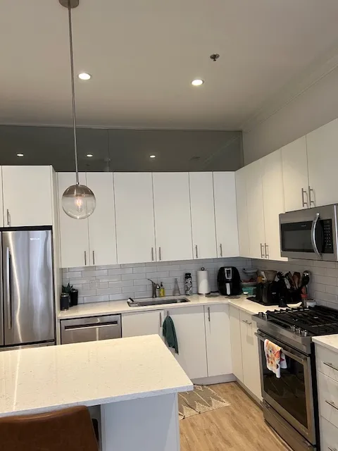 104 S Laflin St   60607 60607-Chicago-IL