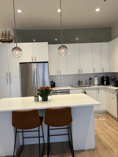 104 S Laflin St   60607 60607-Chicago-IL