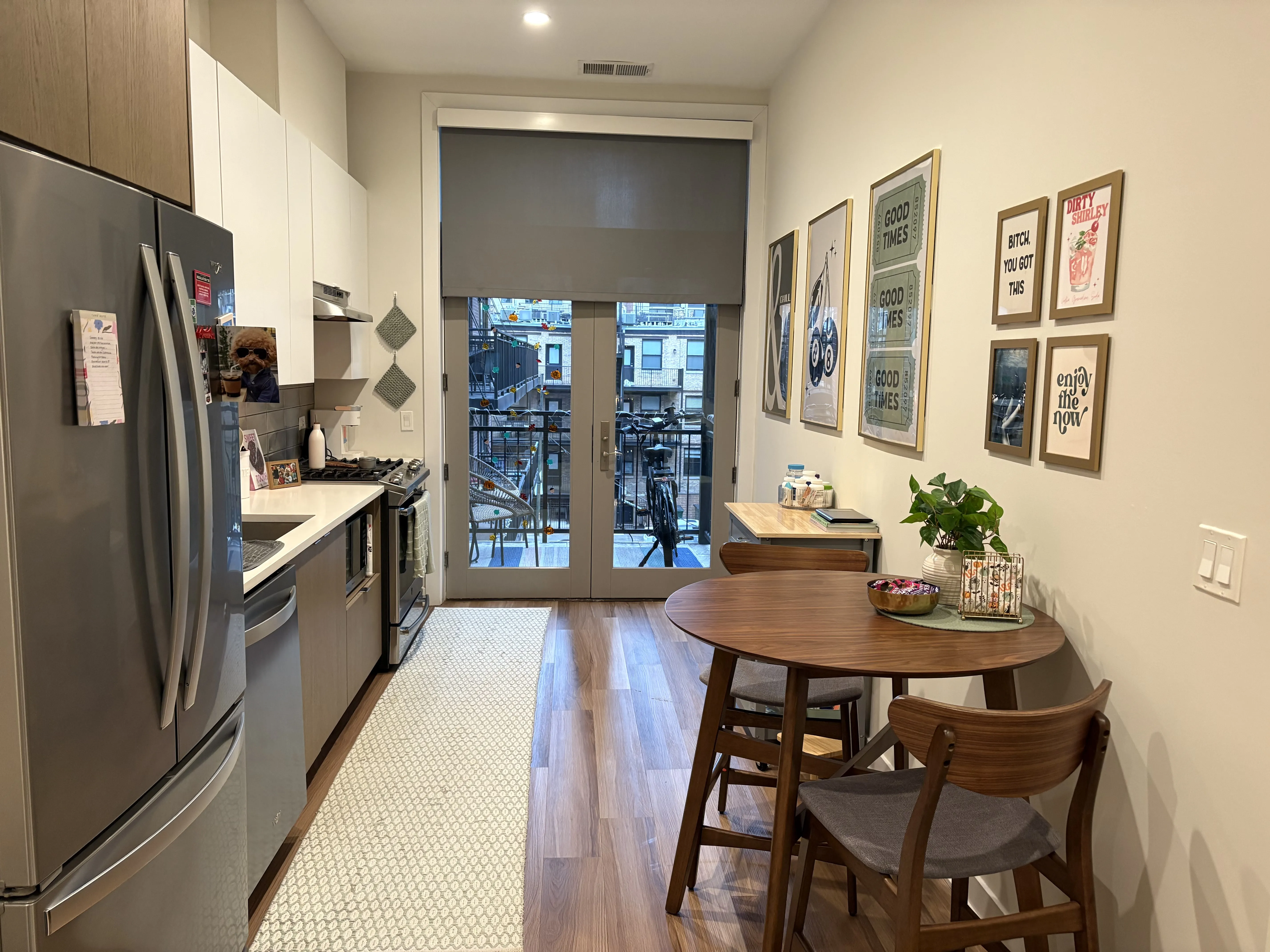 1553 N Wells St 60610 60610-Chicago-IL