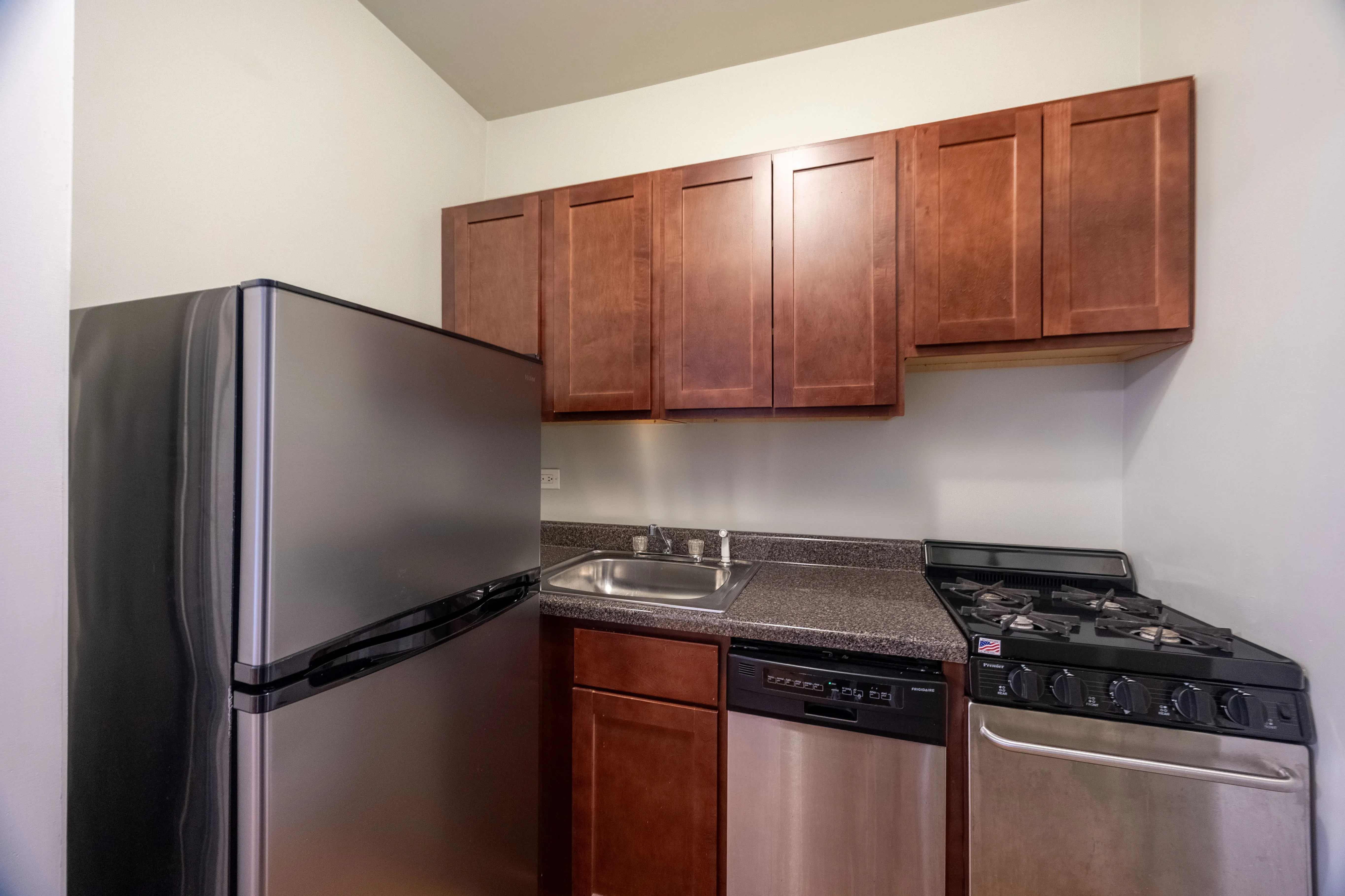 1164 N Dearborn St 60610 60610-unit#214-Chicago-IL