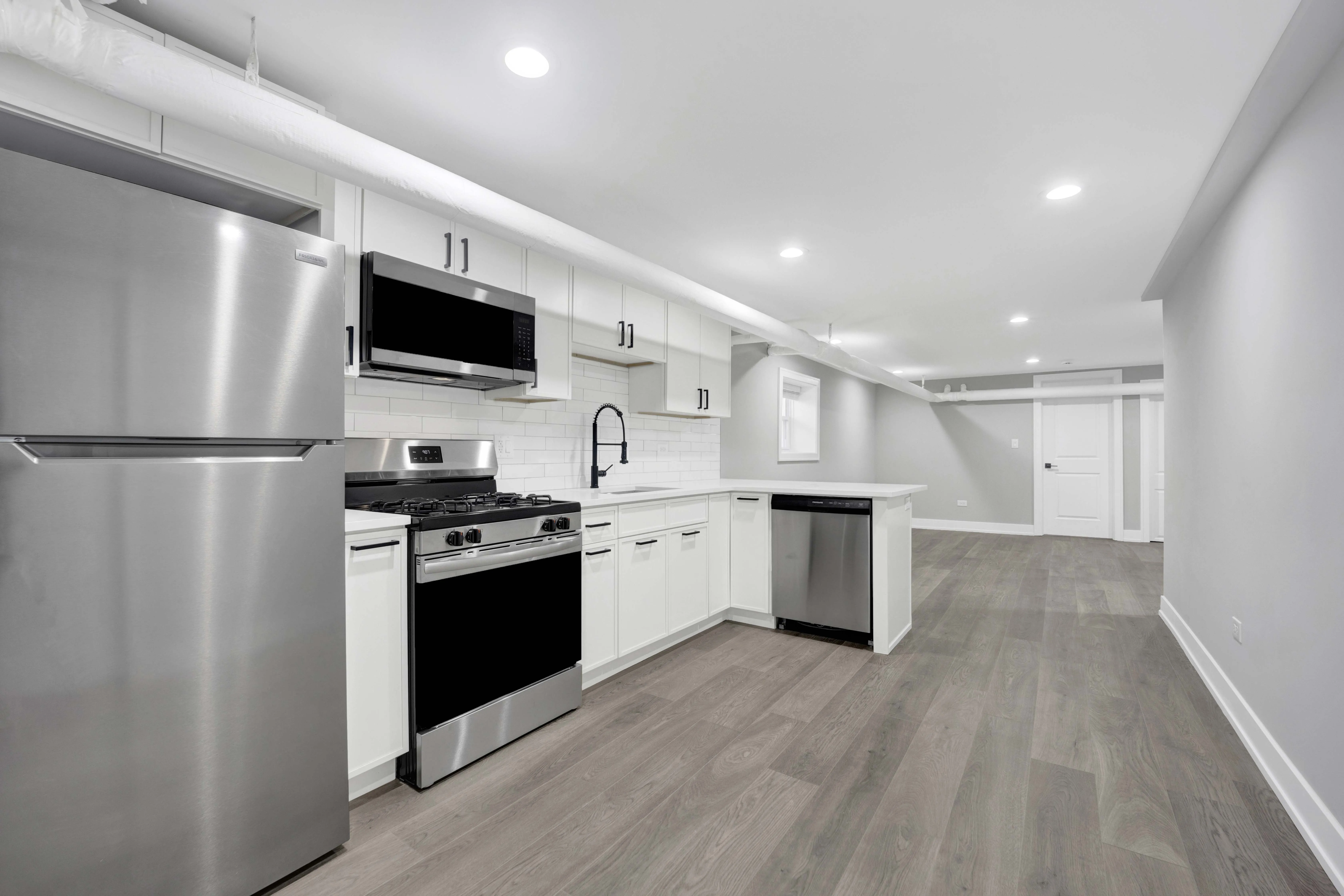 2109 W Eastwood Ave 60625 60625-unit#G-Chicago-IL