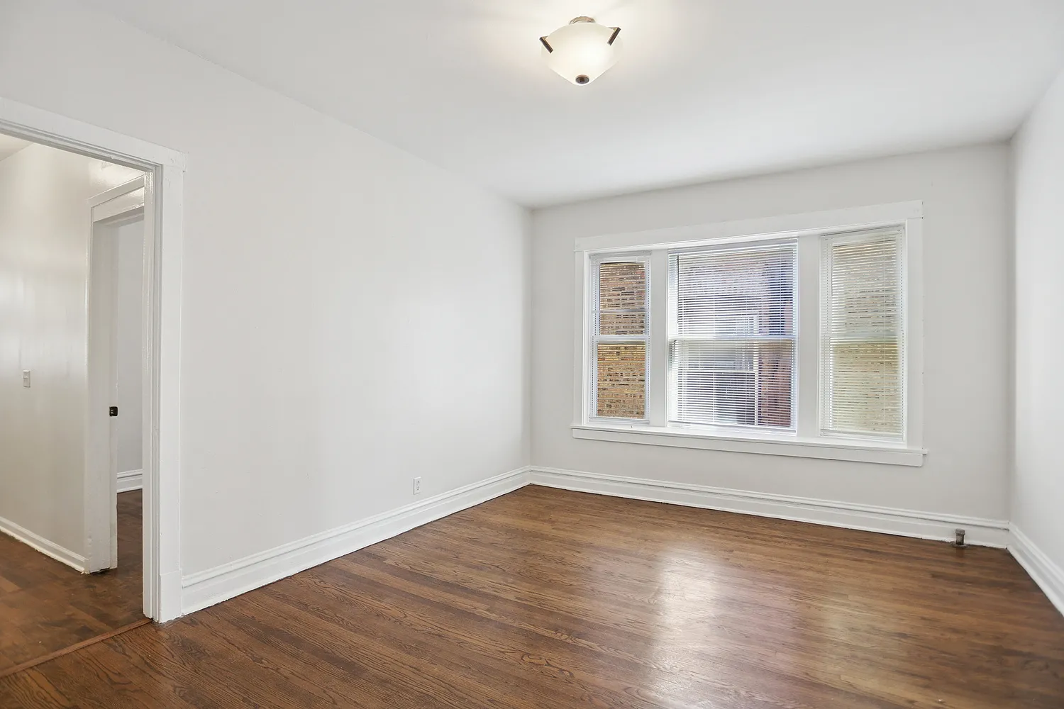 3726 W Montrose Ave 60618 60618-unit#2-Chicago-IL
