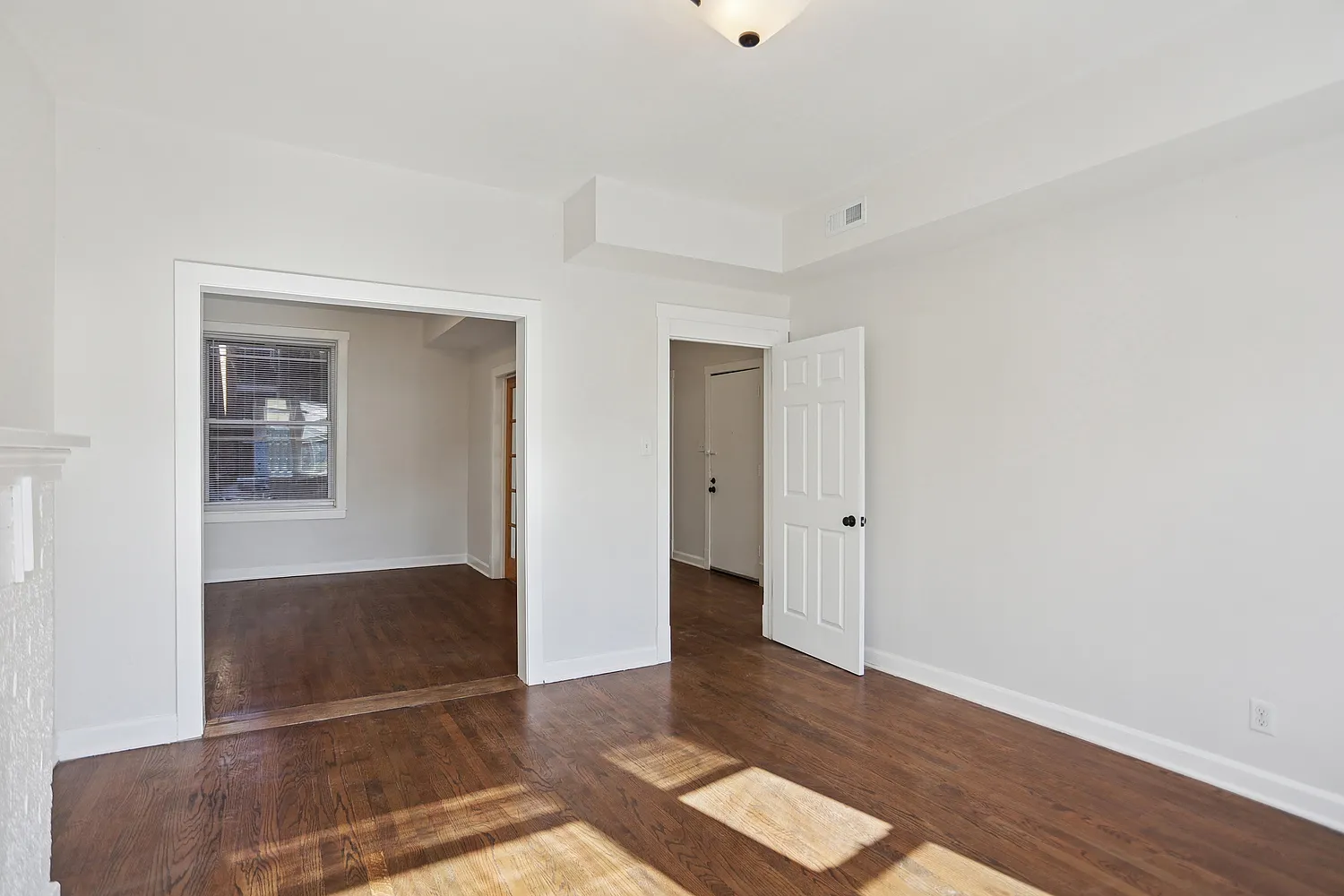 3726 W Montrose Ave 60618 60618-unit#2-Chicago-IL