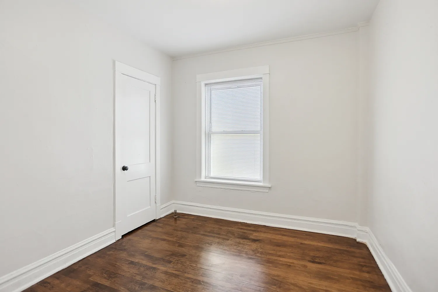 3726 W Montrose Ave 60618 60618-unit#2-Chicago-IL