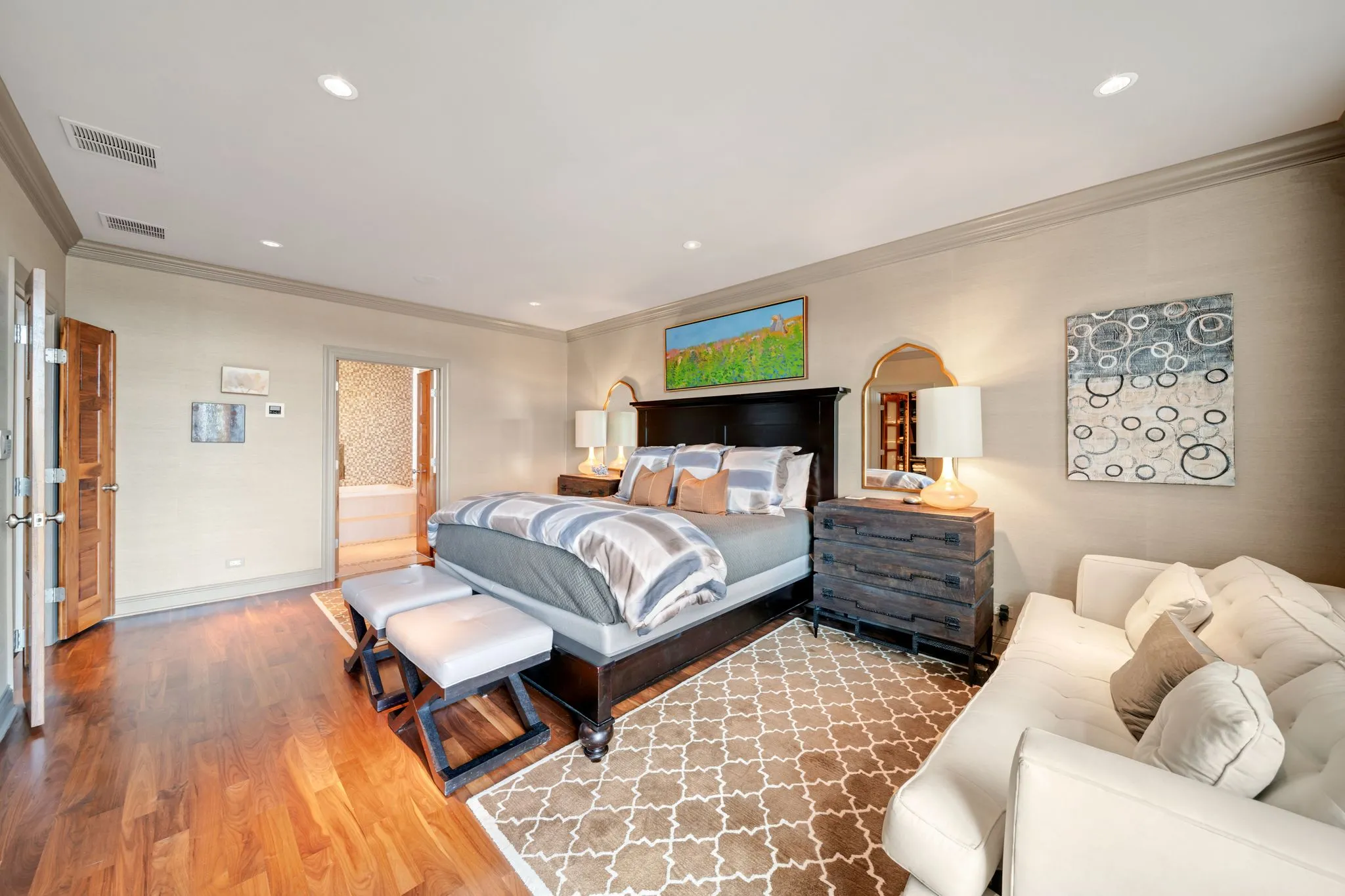 3444 N Halsted St   60657 60657-unit#4-Chicago-IL