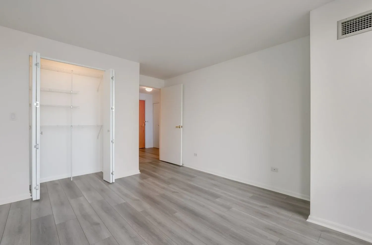 345 N La Salle Dr 60654 60654-unit#3002-Chicago-IL