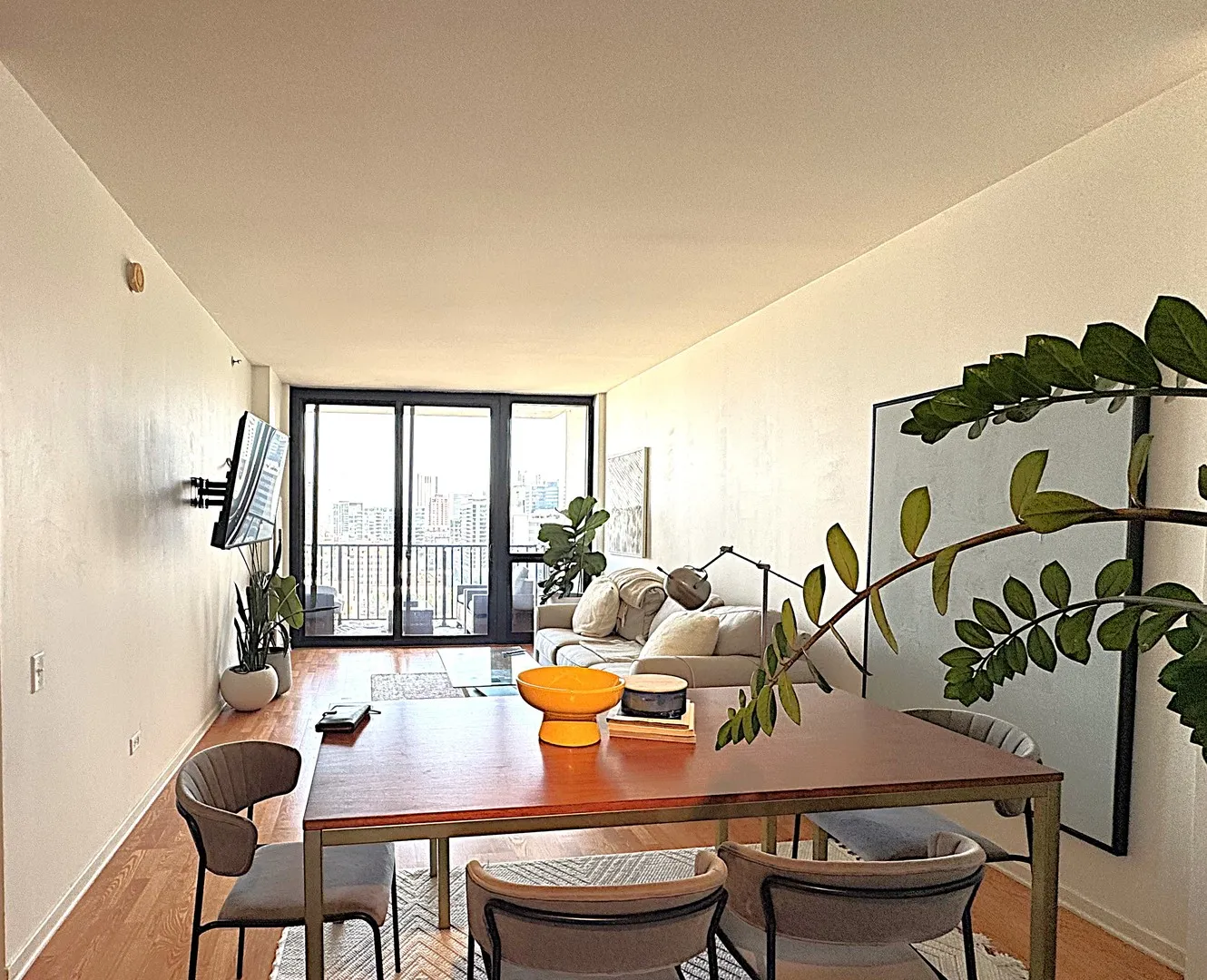 210 S Desplaines St 60661 60661-unit#1409-Chicago-IL