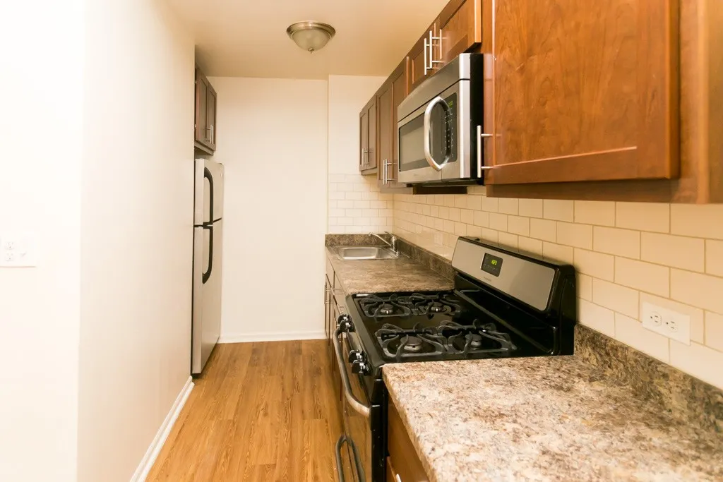 4031 N Kenmore, ,  60613 60613-unit#101-Chicago-IL