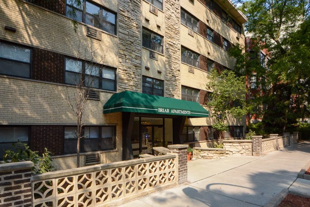 510 W Briar, , 60657 60657-unit#202-Chicago-IL