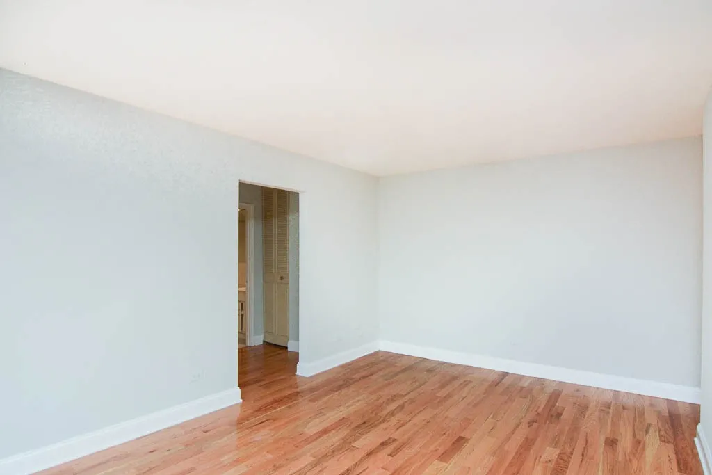 510 W Briar, , 60657 60657-unit#202-Chicago-IL