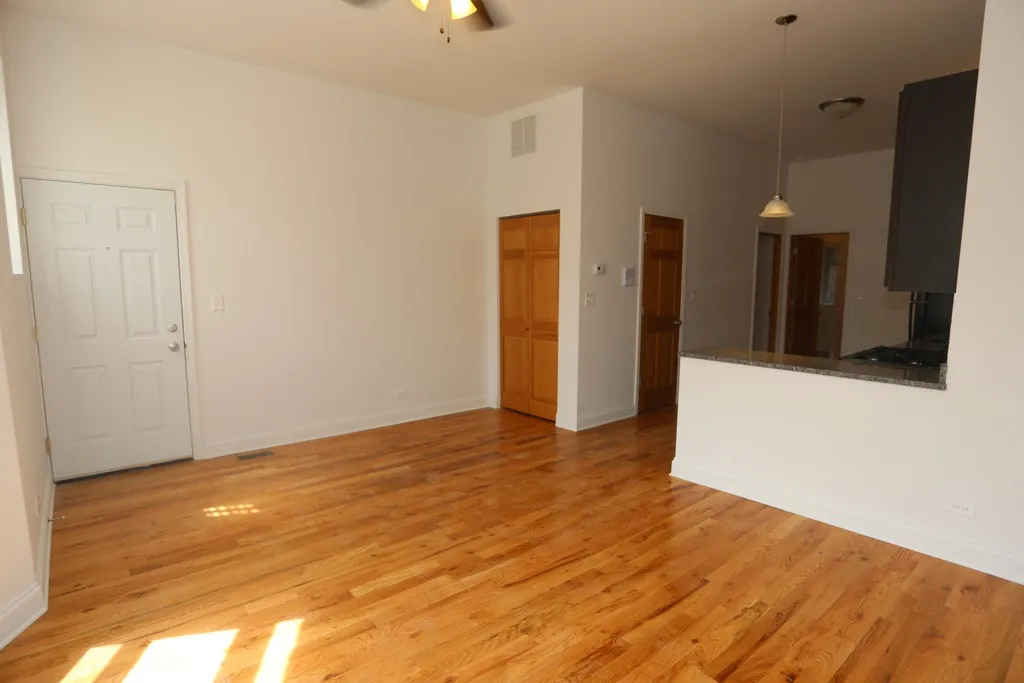 1704 W Sunnyside, ,  60640 60640-unit#2-Chicago-IL