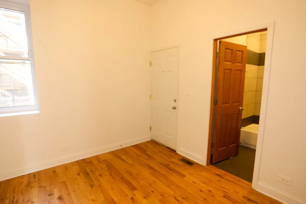 1704 W Sunnyside, ,  60640 60640-unit#2-Chicago-IL