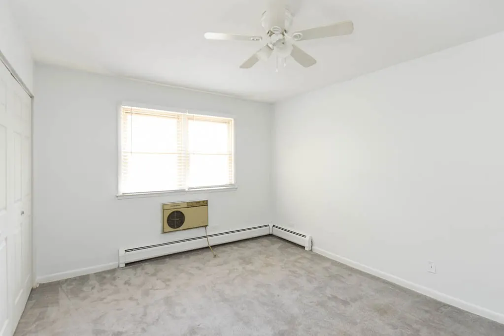 7319 N Rogers, , 60626 60626-unit#102-Chicago-IL