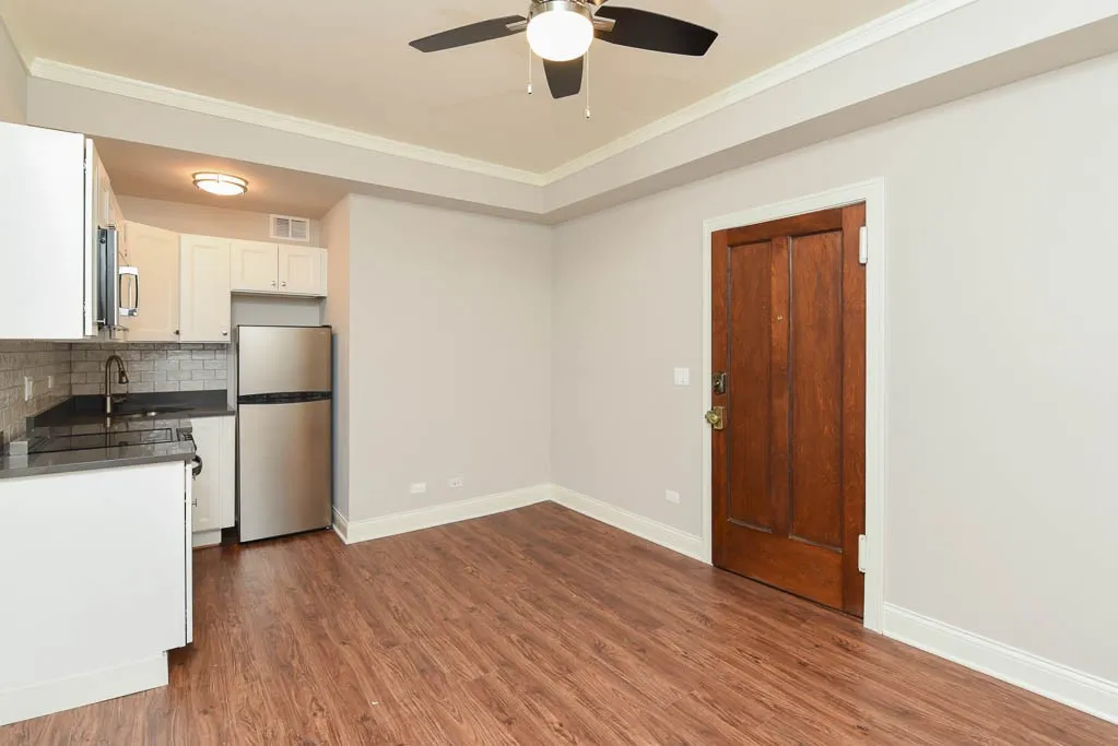 640 W Wrightwood, ,  60614 60614-unit#106-Chicago-IL